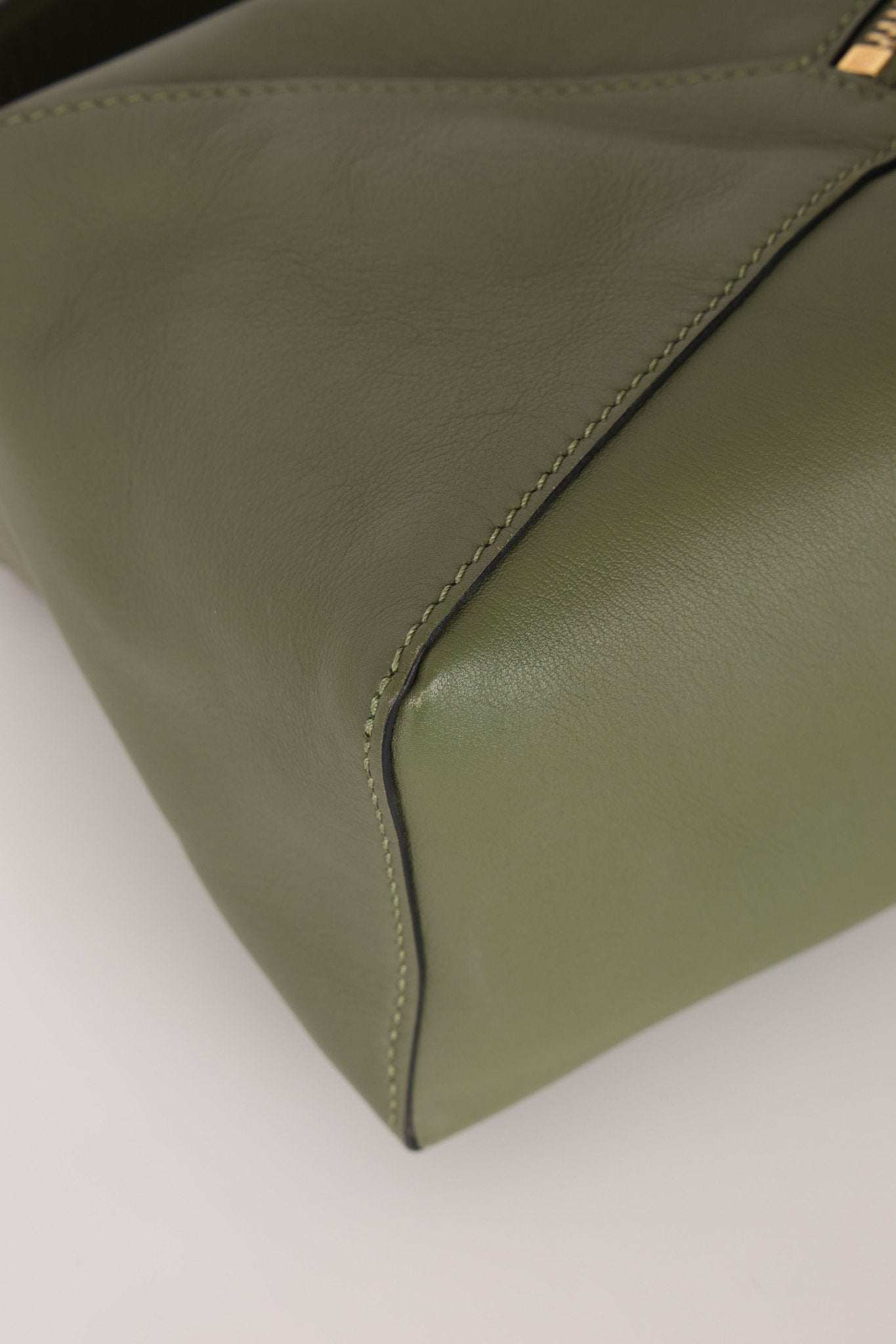 Loewe 2022 Avocado Puzzle Hobo - FashioNica