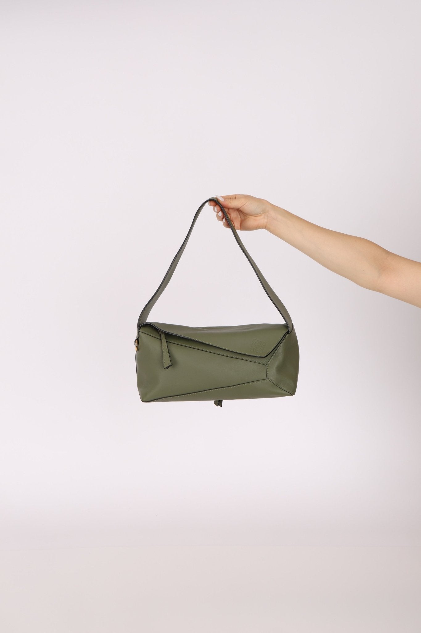 Loewe 2022 Avocado Puzzle Hobo - FashioNica