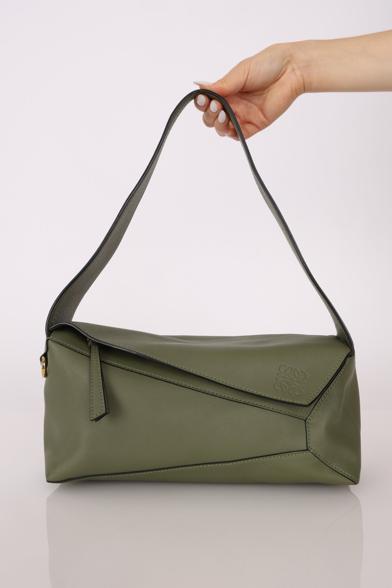Loewe 2022 Avocado Puzzle Hobo - FashioNica
