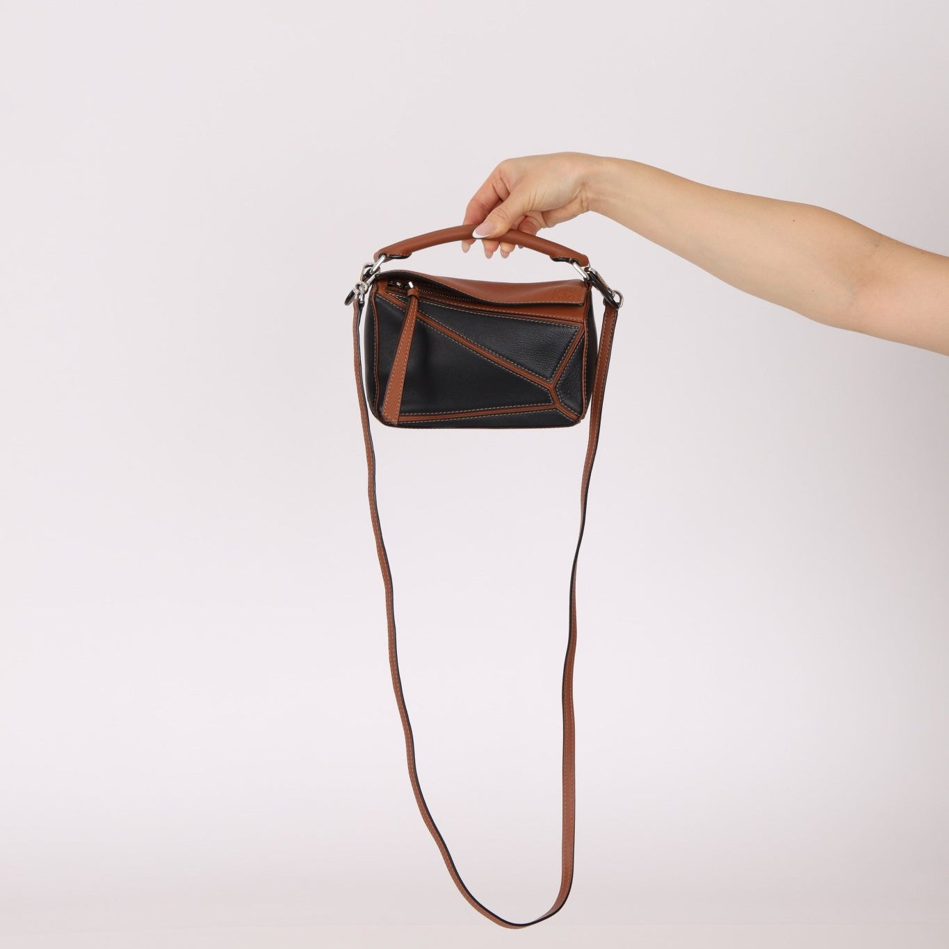 Loewe Bicolor Mini Puzzle - FashioNica
