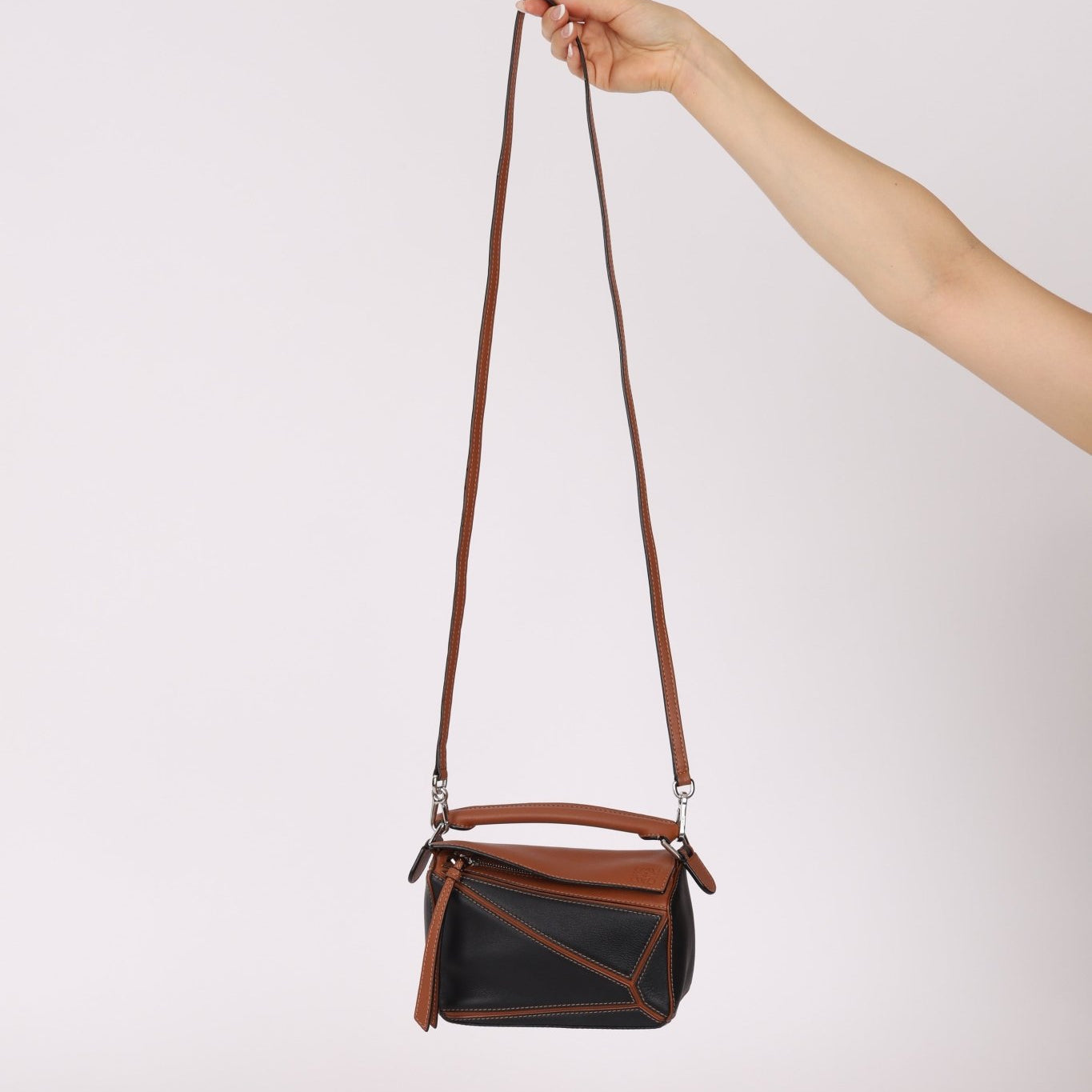 Loewe Bicolor Mini Puzzle - FashioNica