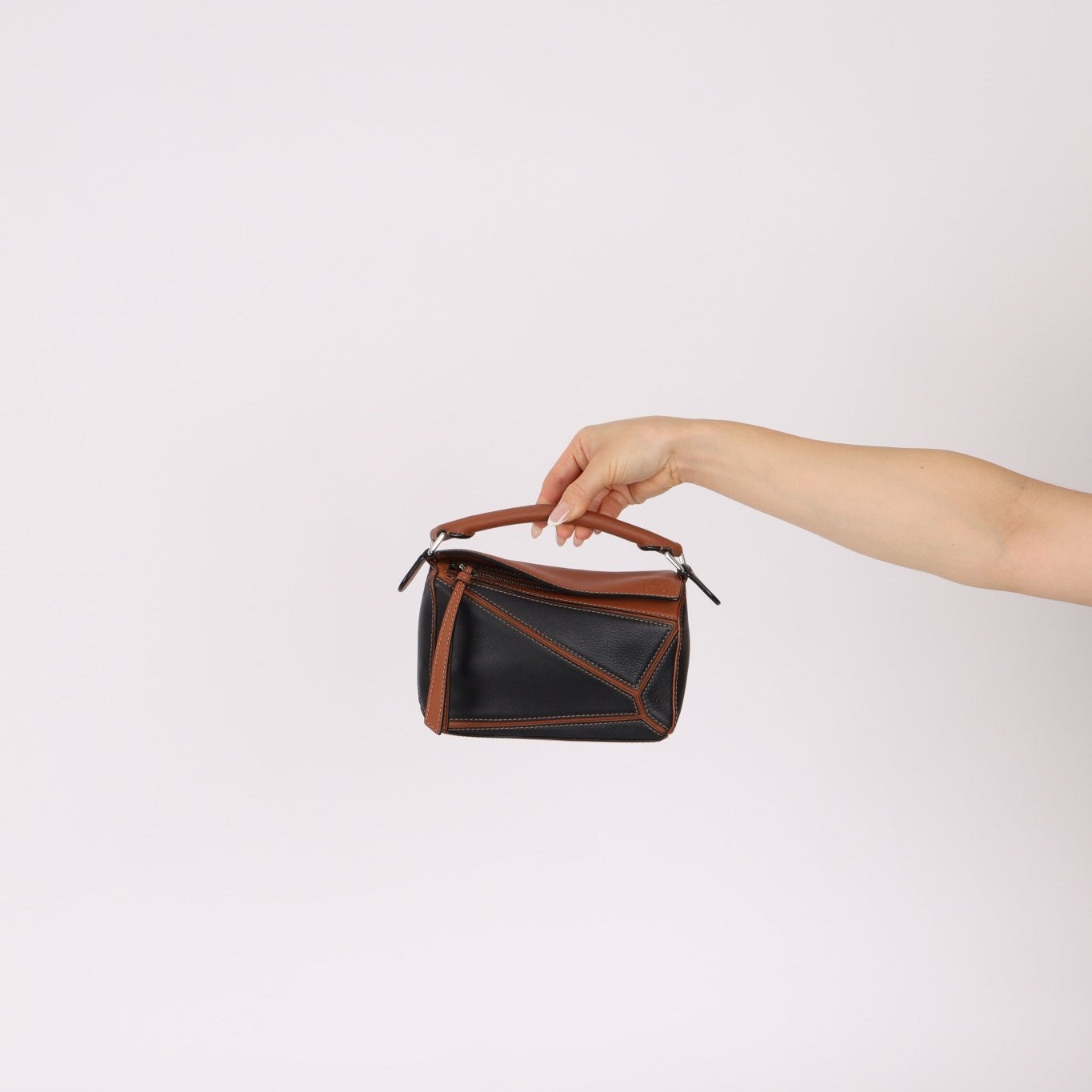 Loewe Bicolor Mini Puzzle - FashioNica