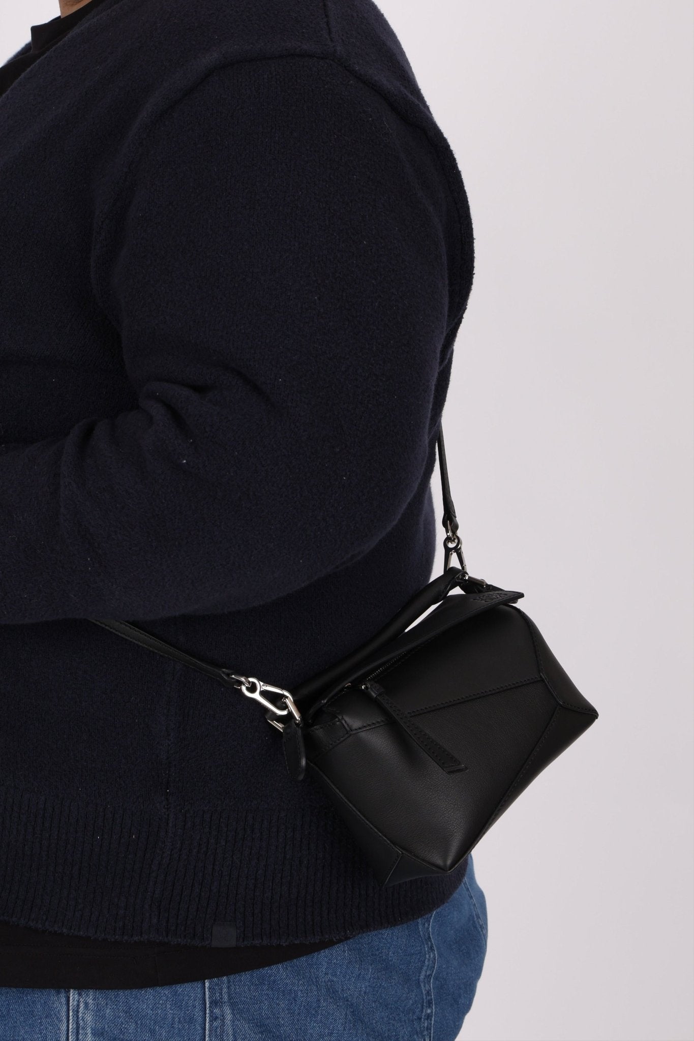 Loewe Black Mini Puzzle Edge - FashioNica