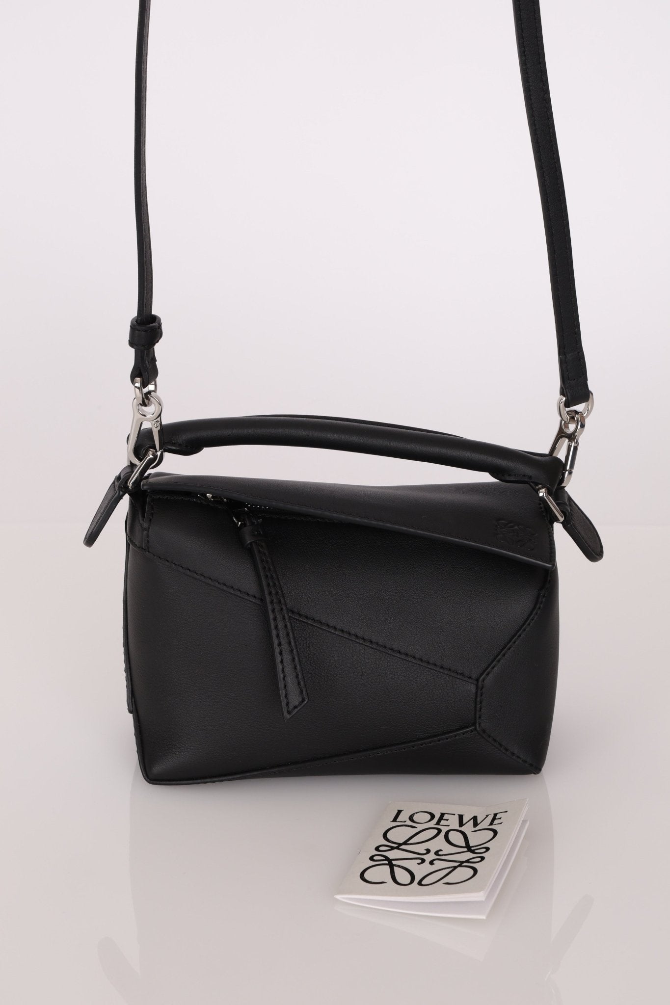 Loewe Black Mini Puzzle Edge - FashioNica