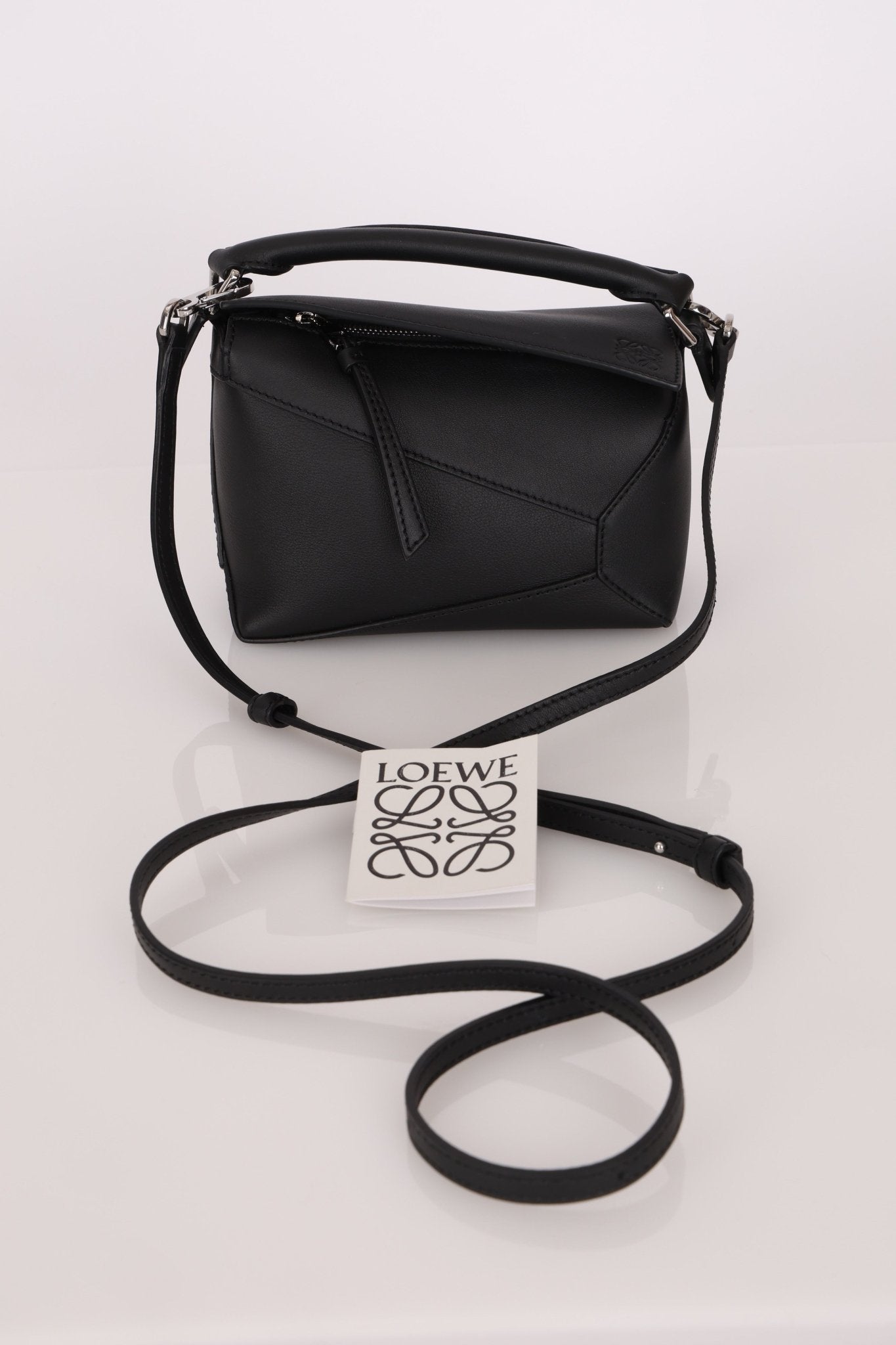 Loewe Black Mini Puzzle Edge - FashioNica