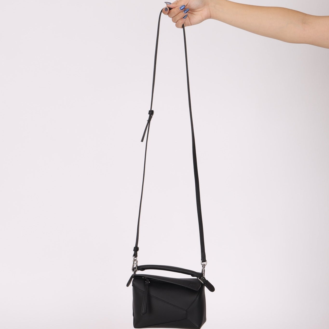 Loewe Black Mini Puzzle Edge - FashioNica