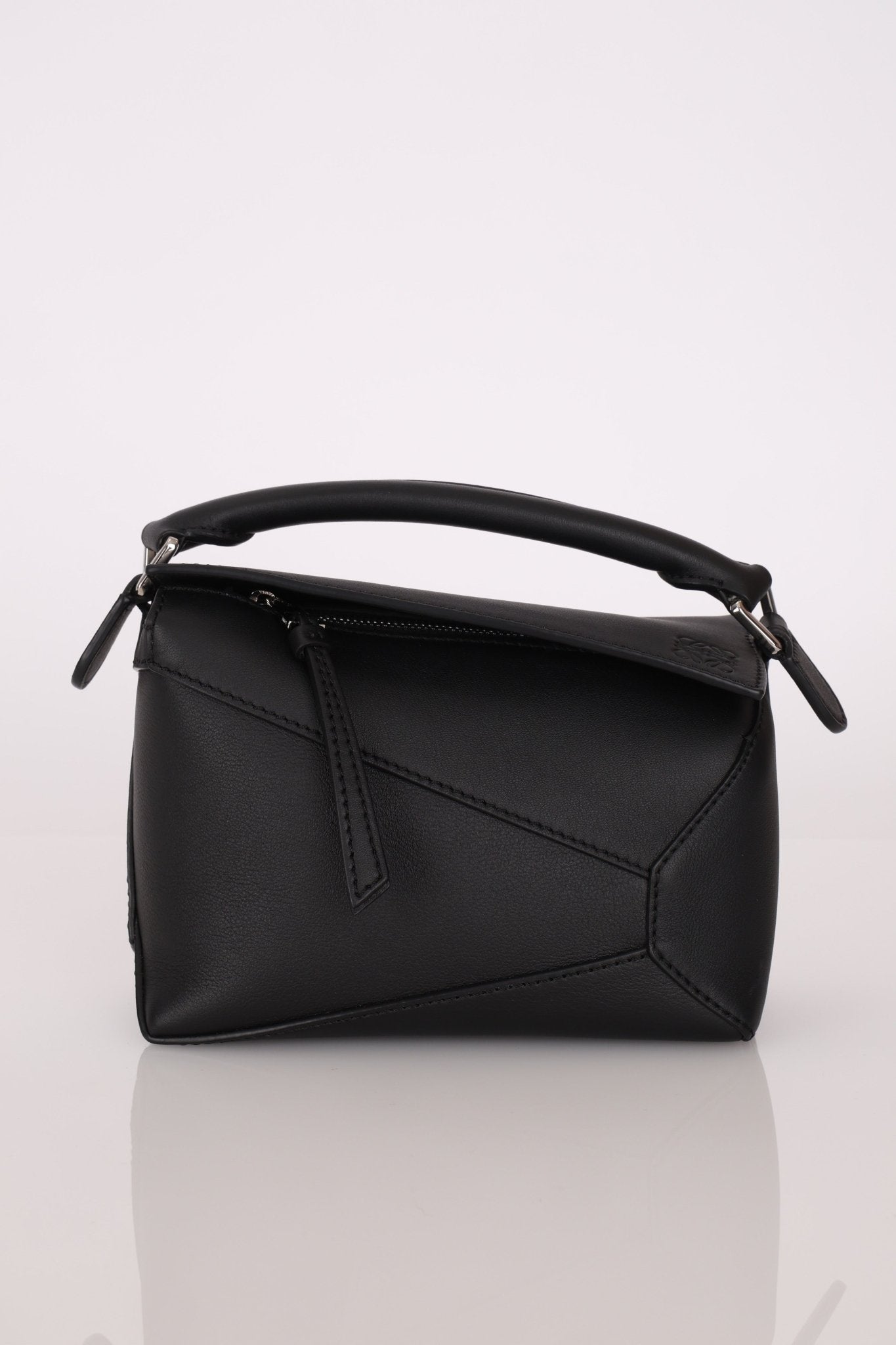 Loewe Black Mini Puzzle Edge - FashioNica