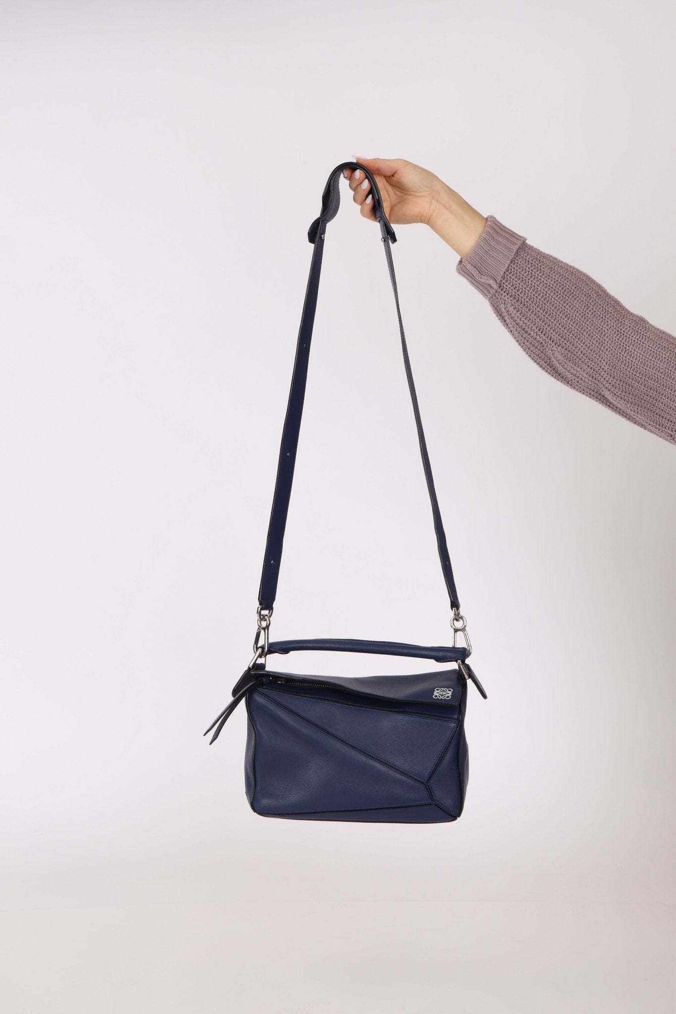 Loewe Bleu Marine Small Puzzle Bag - FashioNica