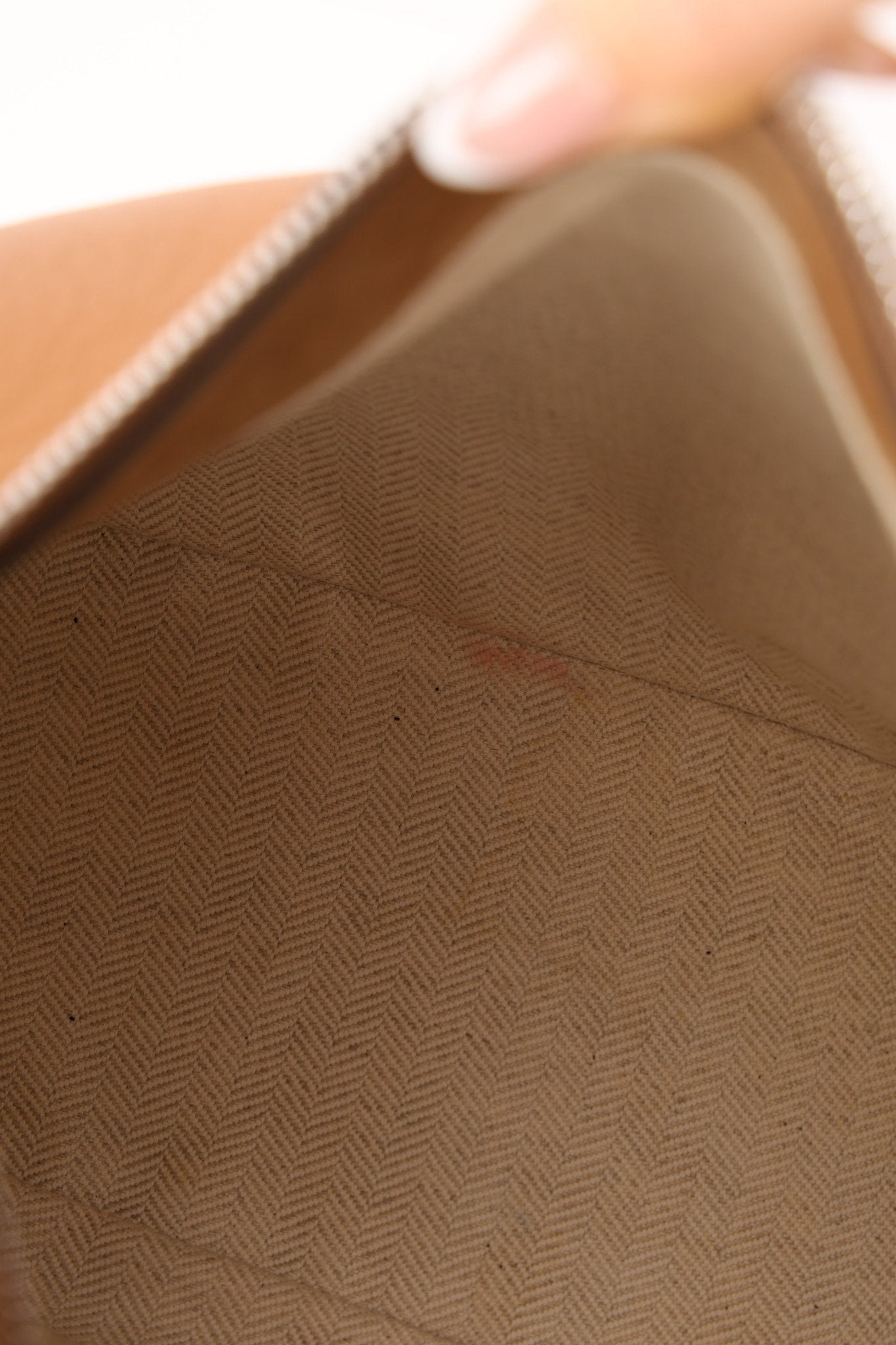 Loewe Braided Desert Small Puzzle Edge - FashioNica