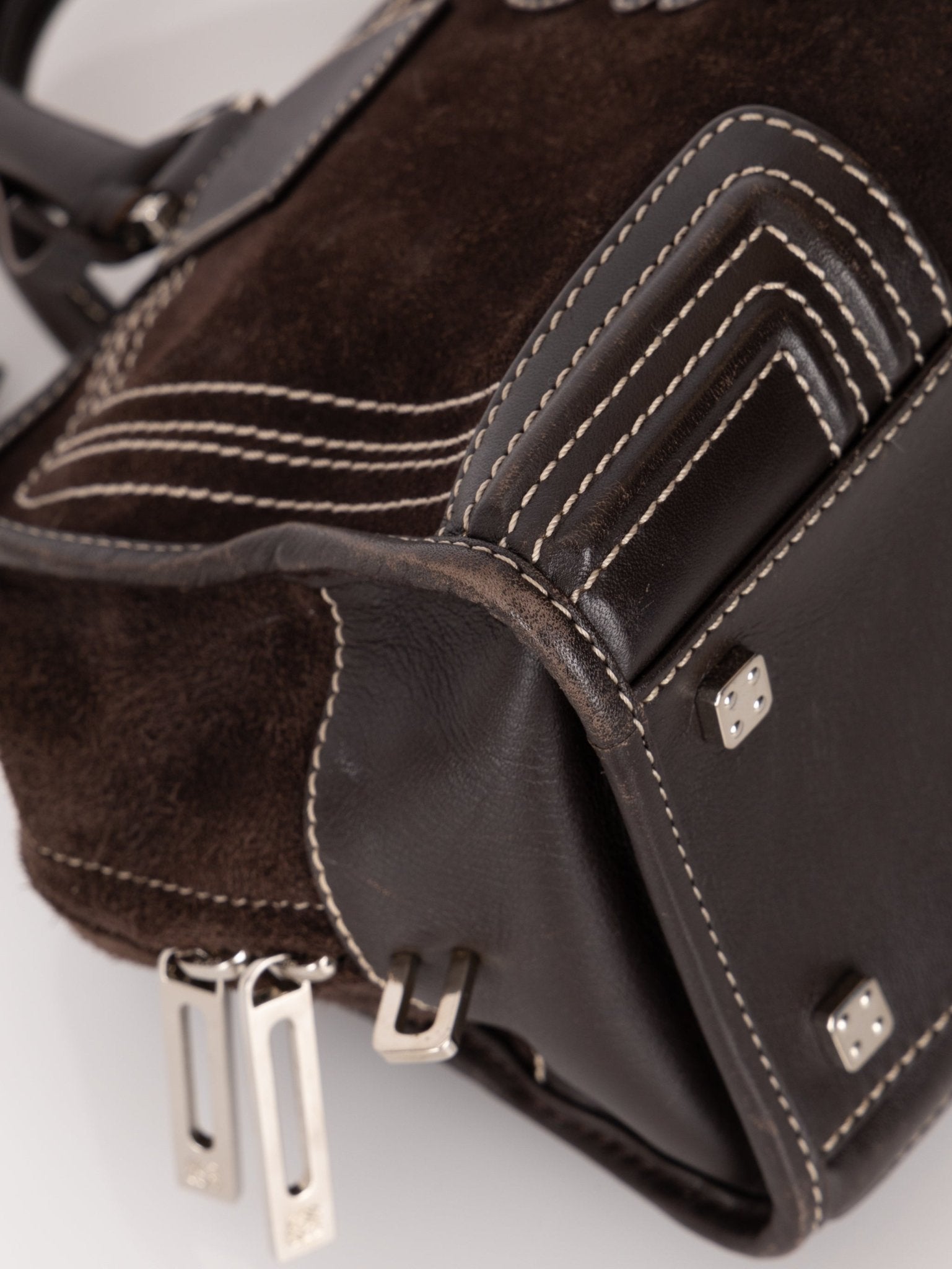 Loewe Brown Suede Contrast Stitch Amazona - FashioNica