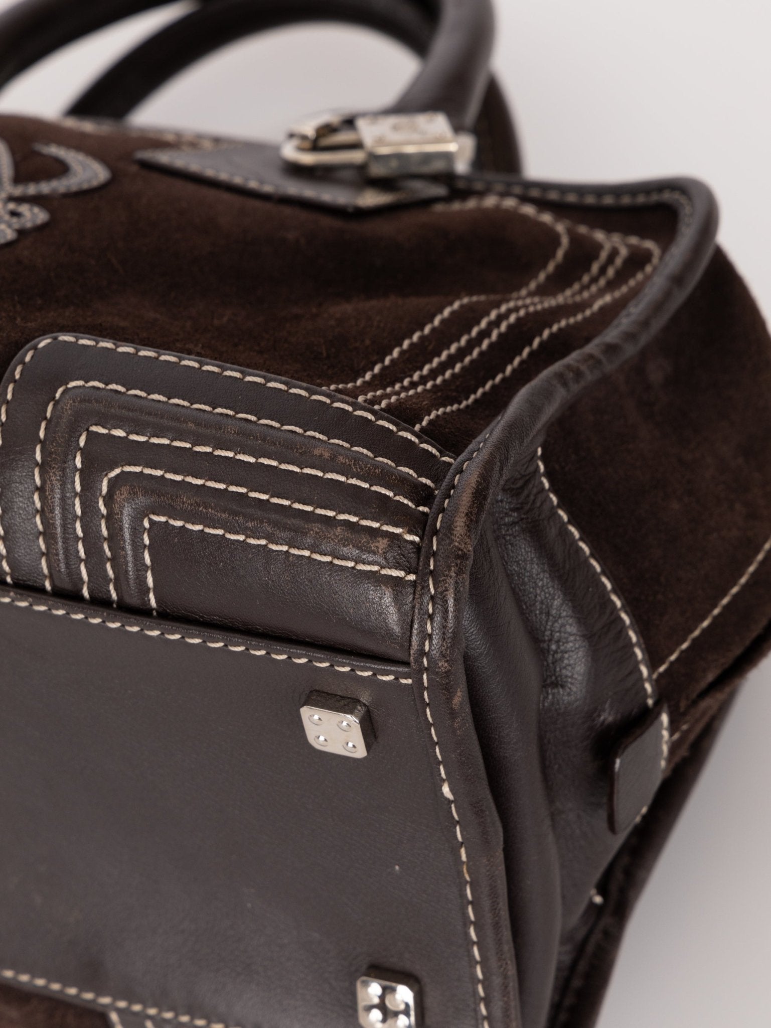 Loewe Brown Suede Contrast Stitch Amazona - FashioNica