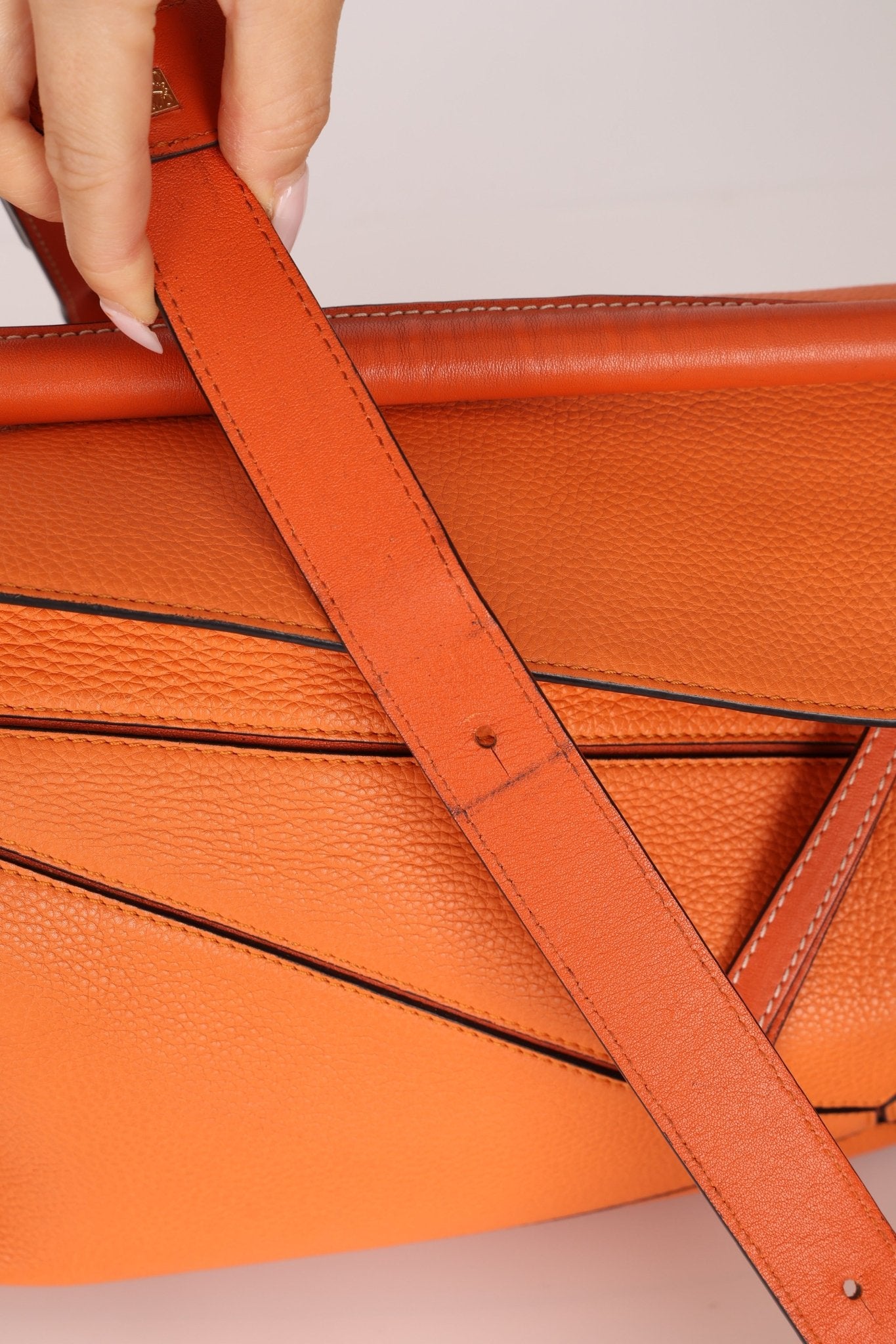 Loewe Clementine Calfksin Medium Puzzle - FashioNica