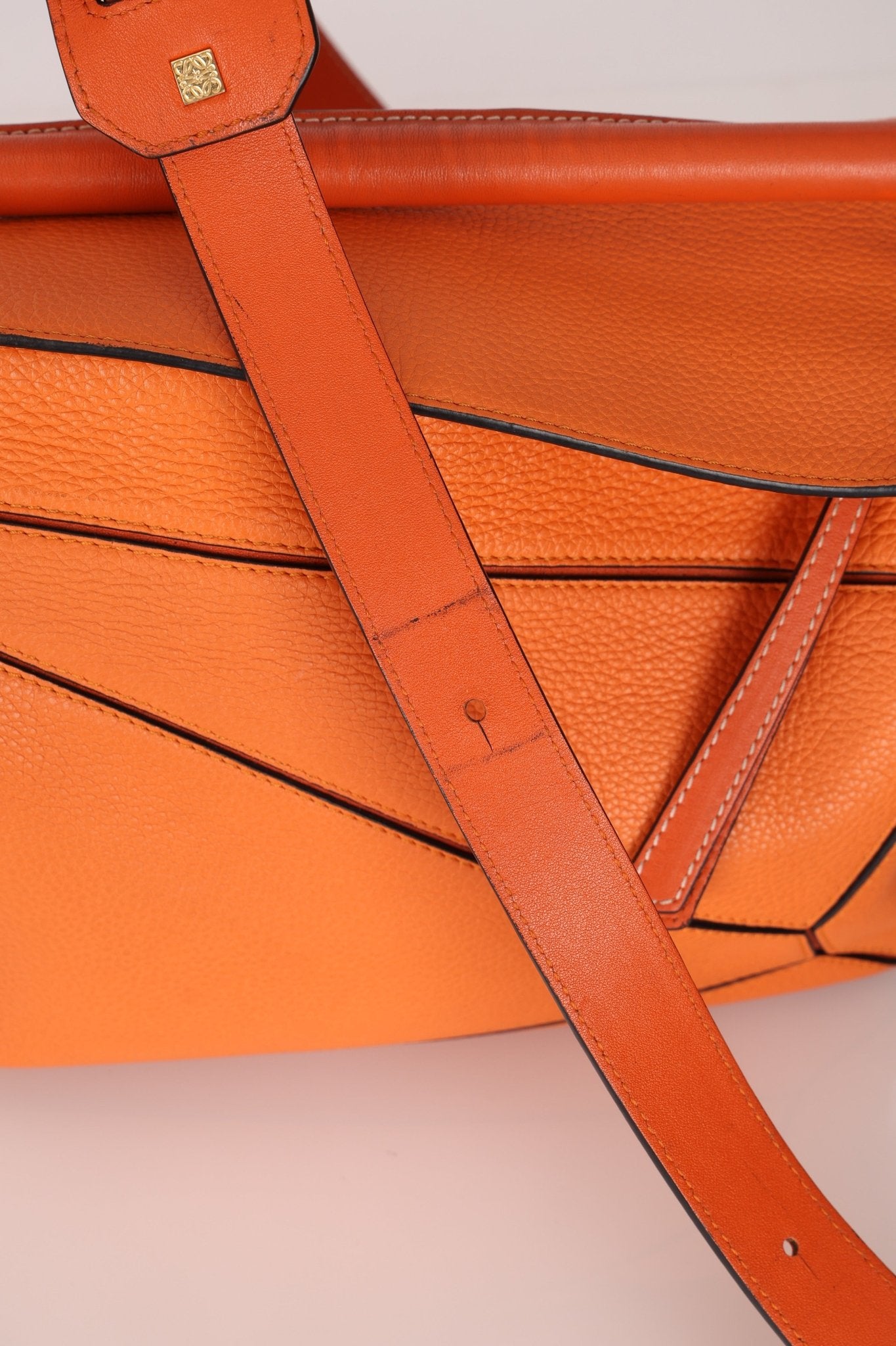 Loewe Clementine Calfksin Medium Puzzle - FashioNica