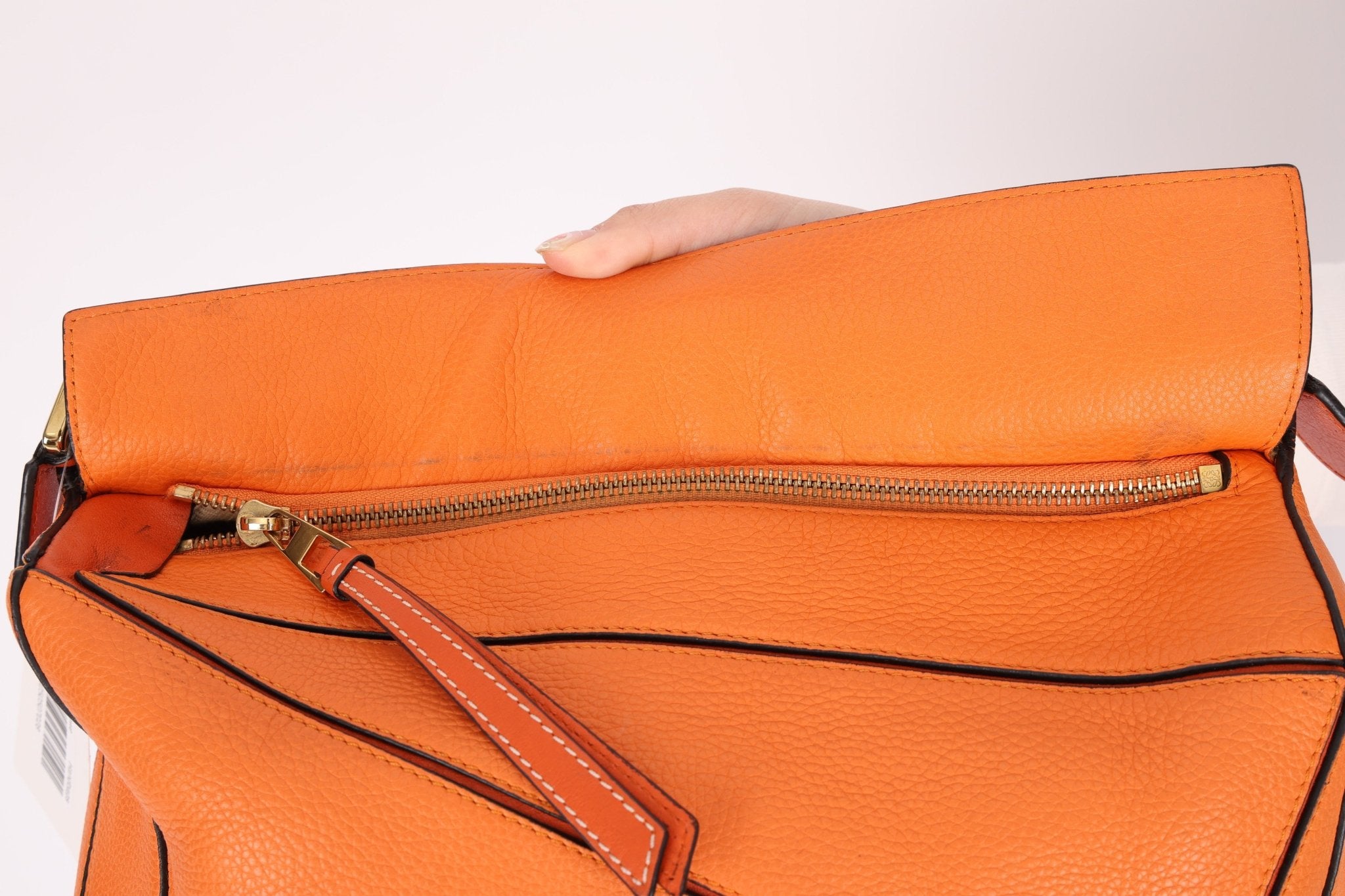 Loewe Clementine Calfksin Medium Puzzle - FashioNica