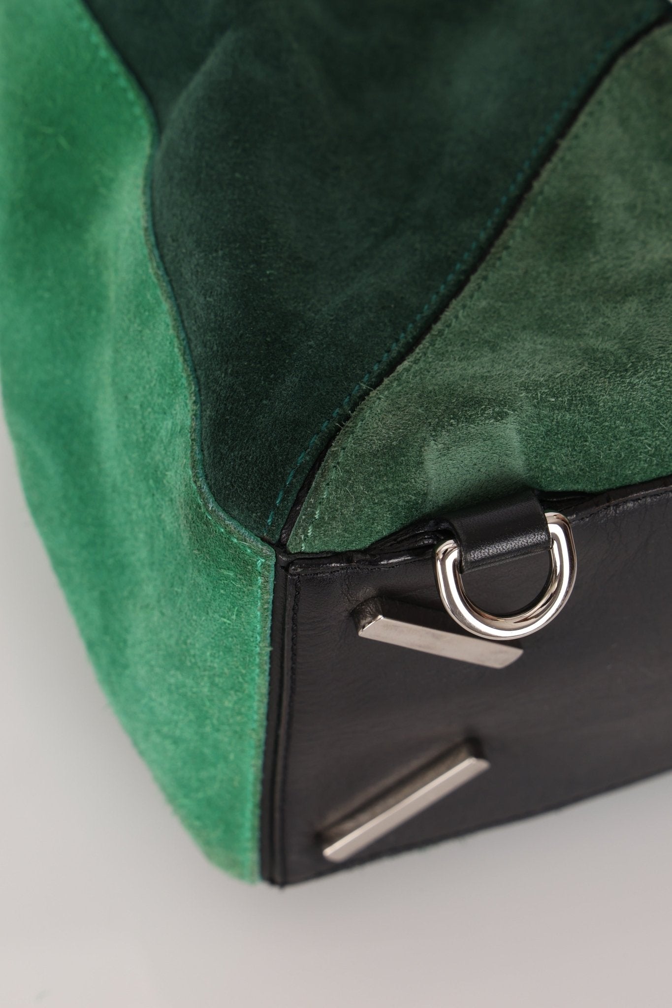 Loewe Emerald Suede Medium Puzzle Bag - FashioNica