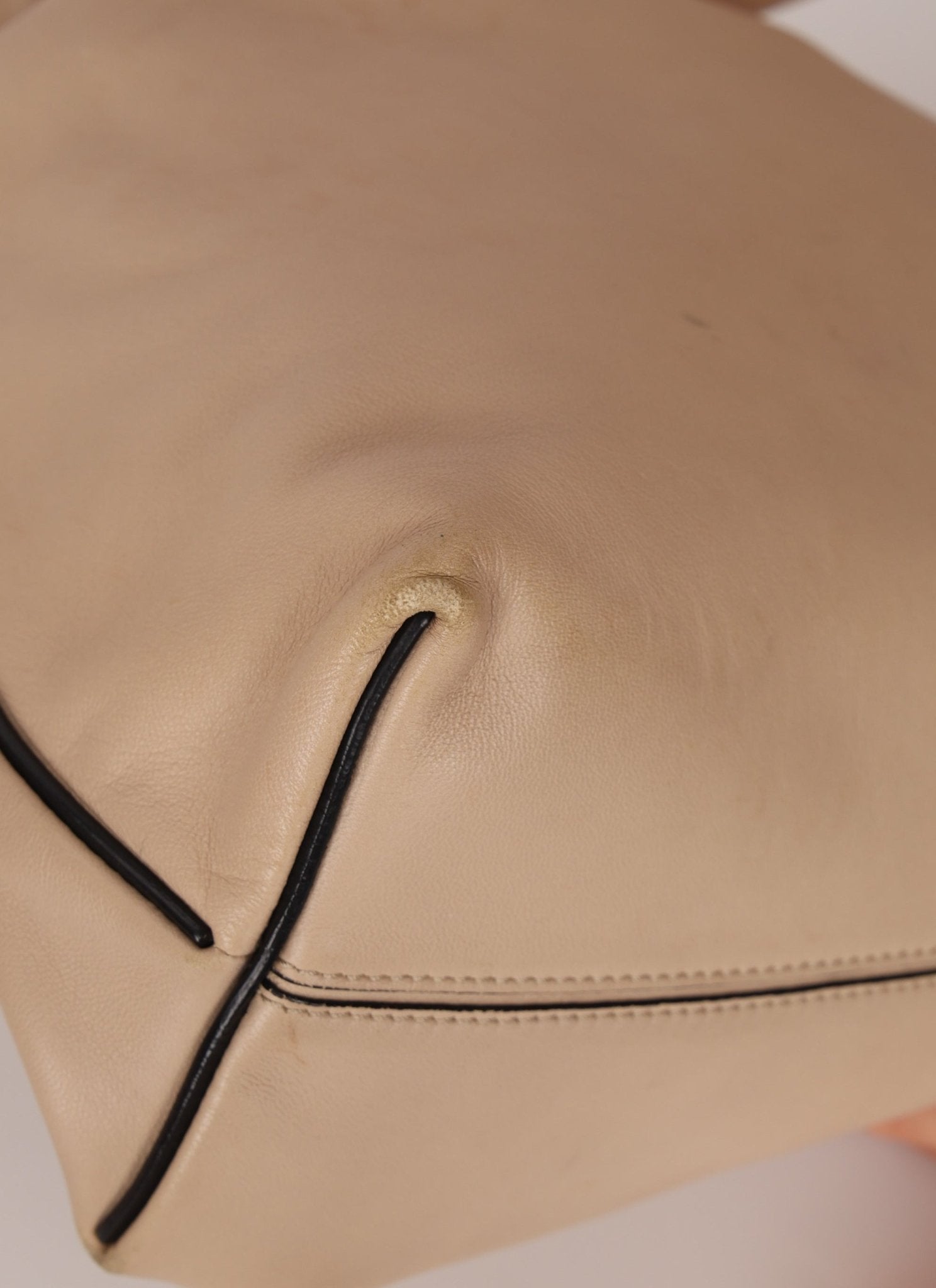 Loewe Flamenco Knot Small Shoulder Bag - FashioNica