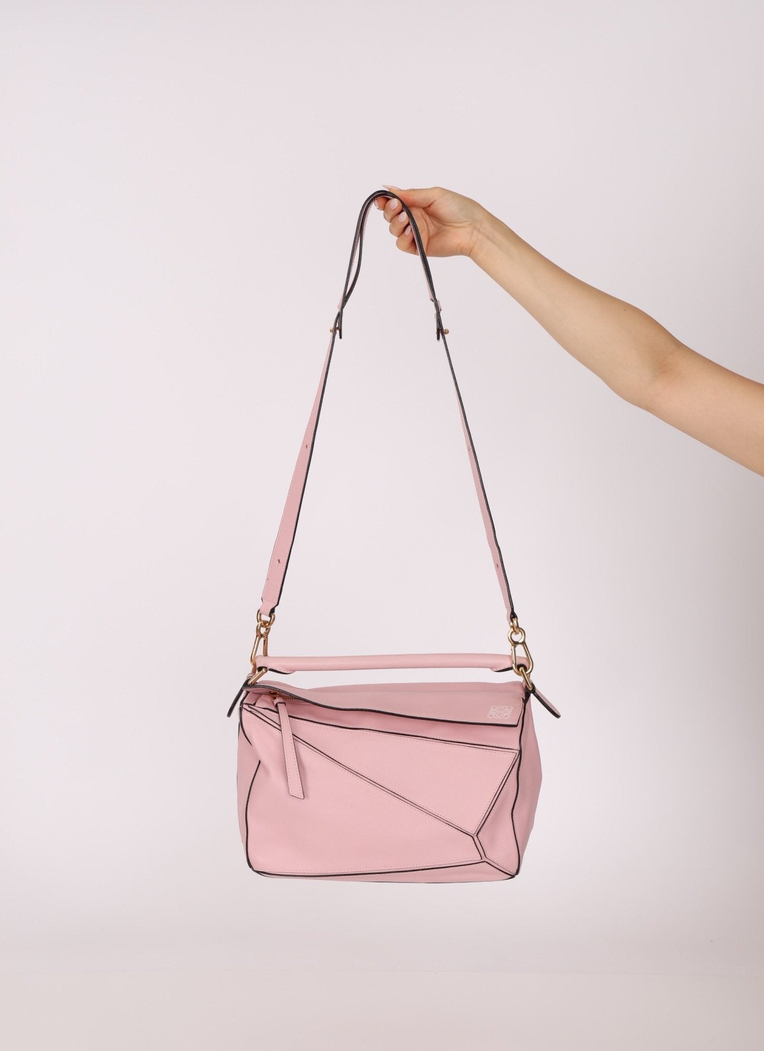 Loewe Light Pink Medium Puzzle - FashioNica