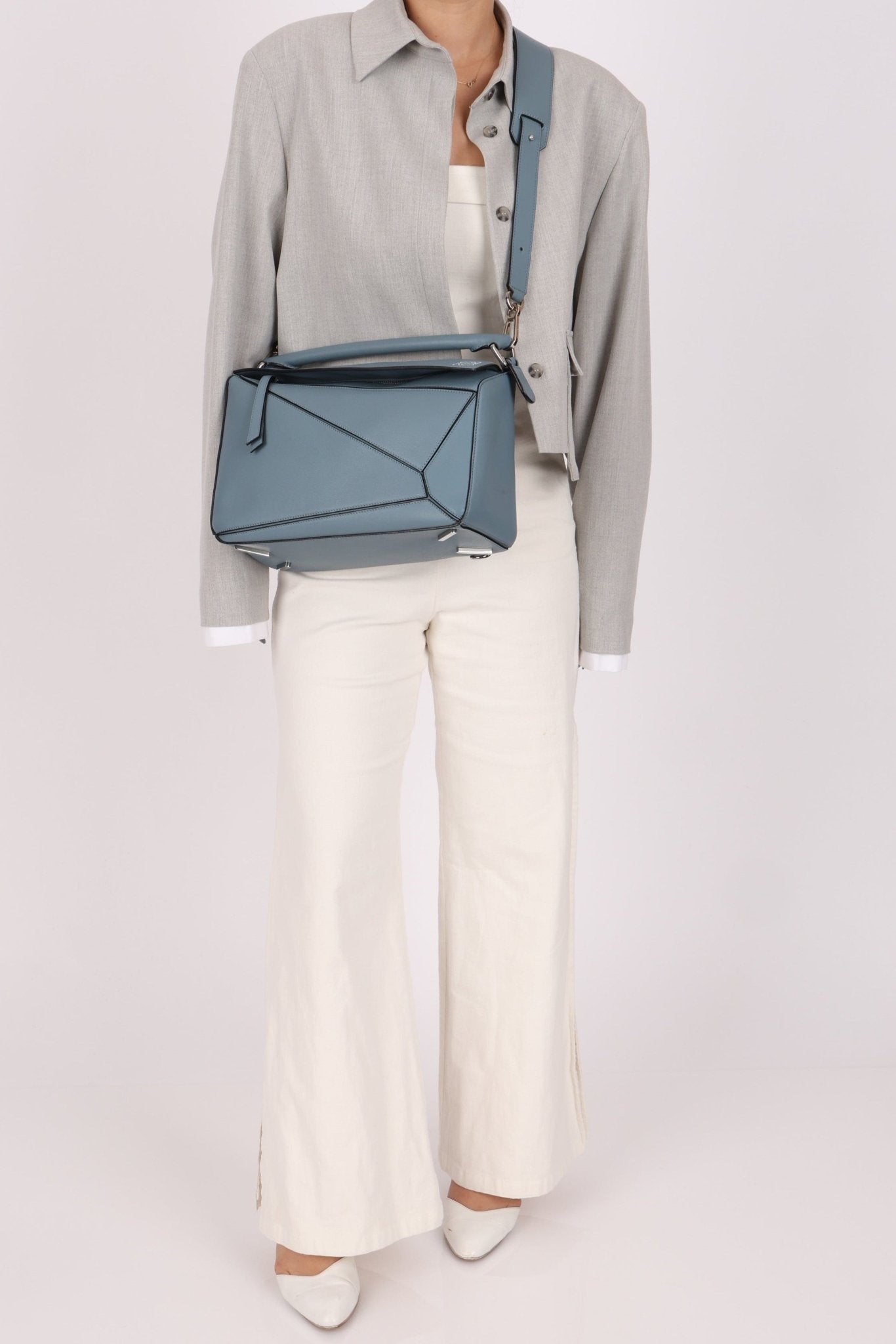 Loewe Periwinkle Blue Medium Puzzle - FashioNica