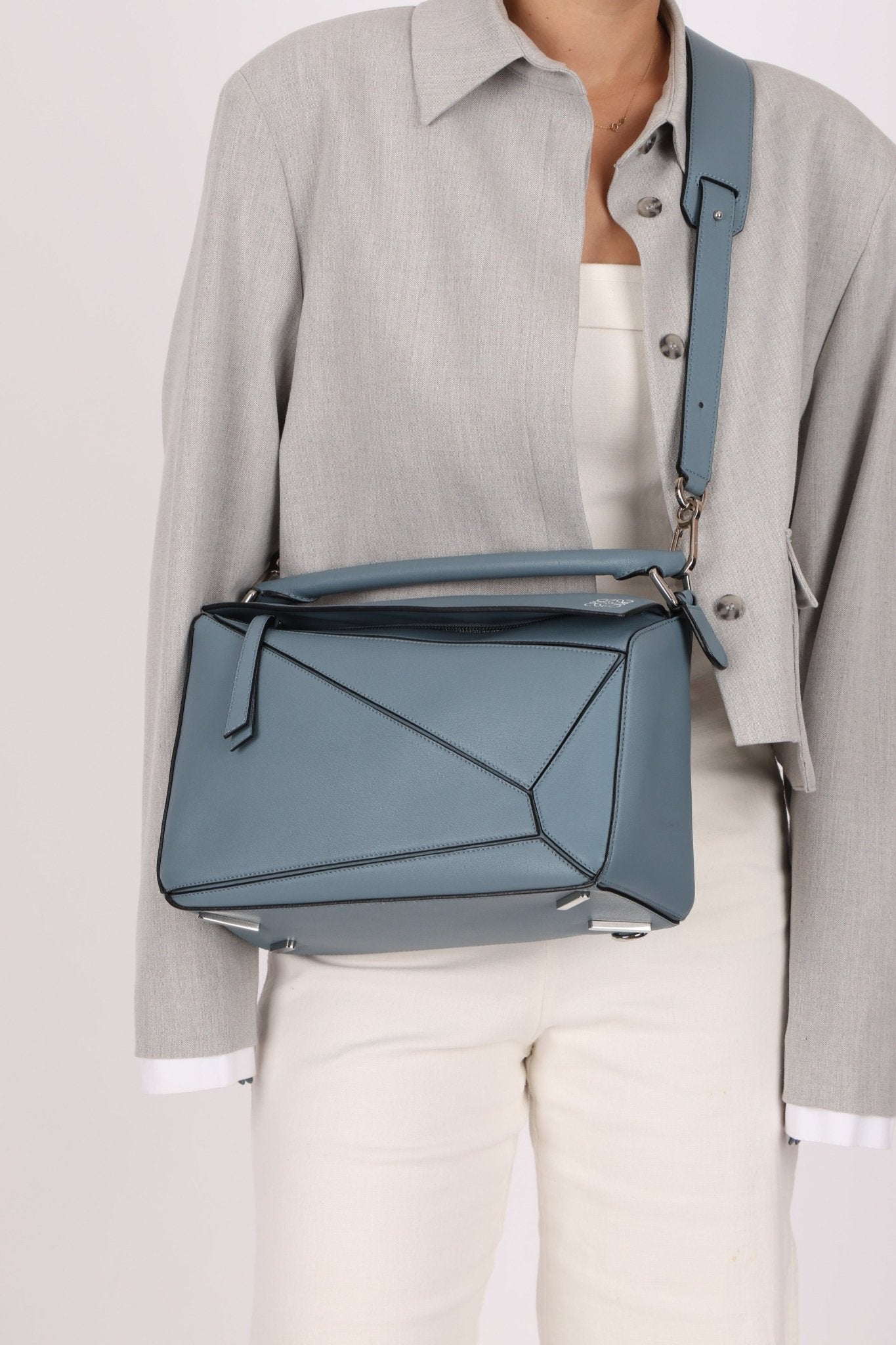 Loewe Periwinkle Blue Medium Puzzle - FashioNica