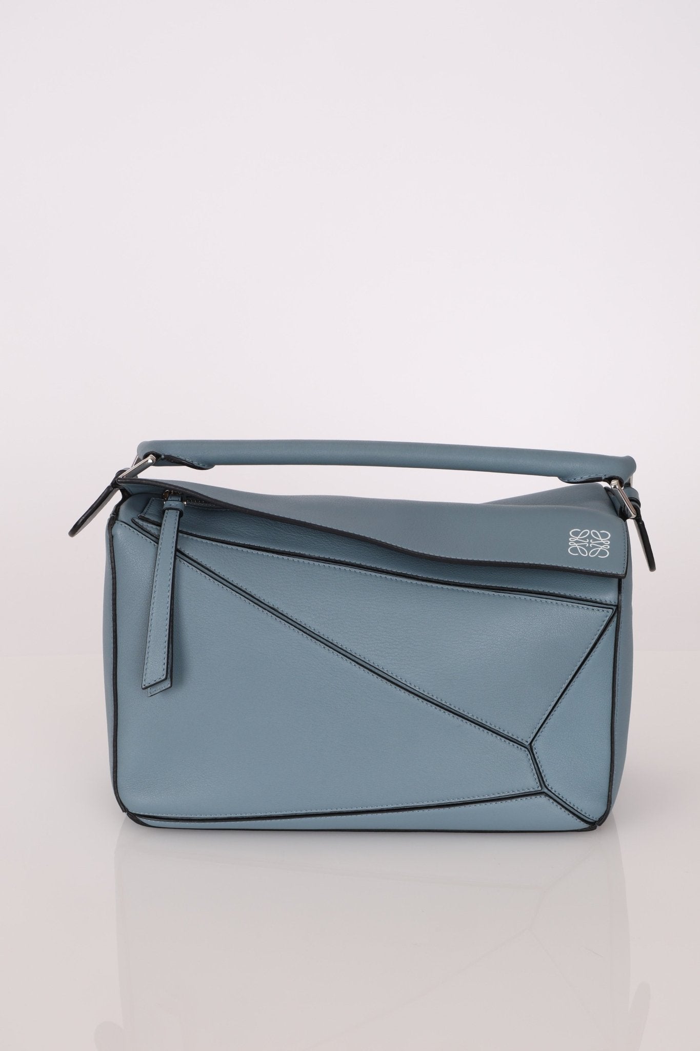 Loewe Periwinkle Blue Medium Puzzle - FashioNica
