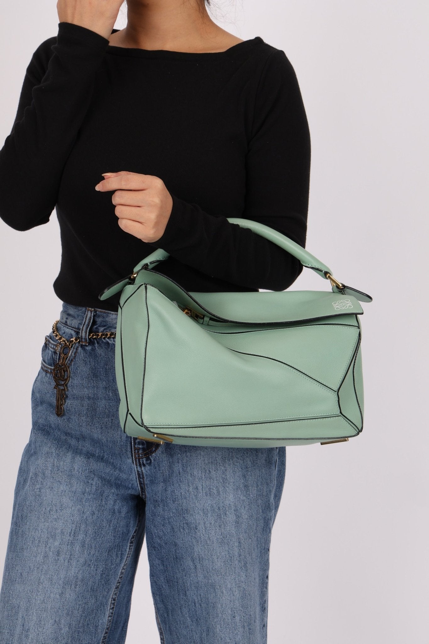 Loewe Sea Water Green Medium Puzzle Bag - FashioNica