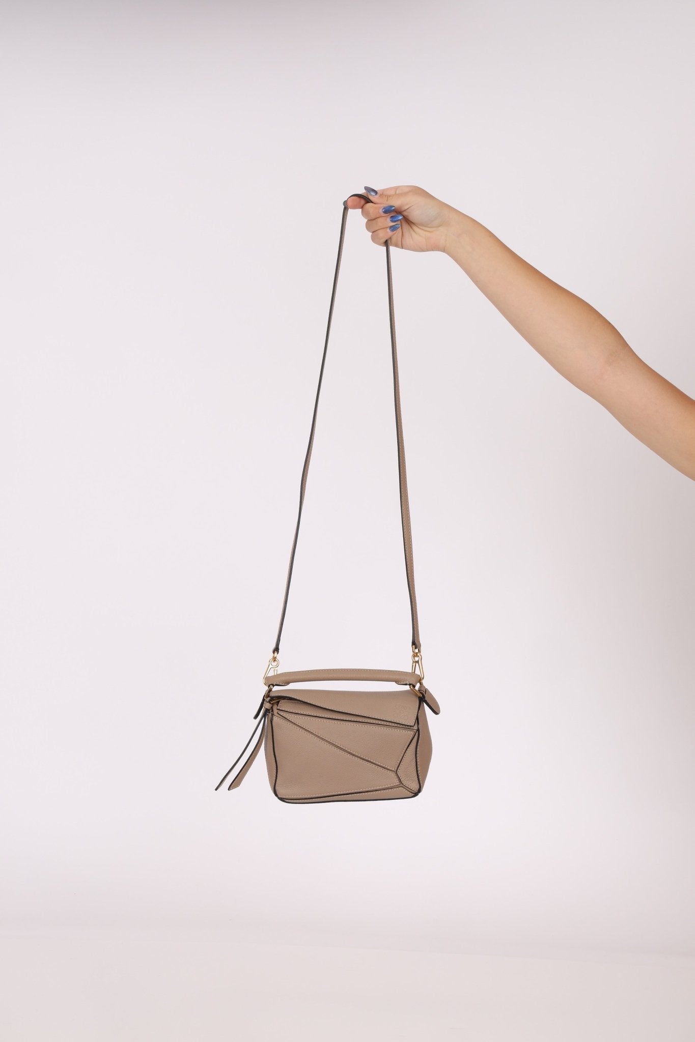 Loewe Taupe Mini Puzzle - FashioNica