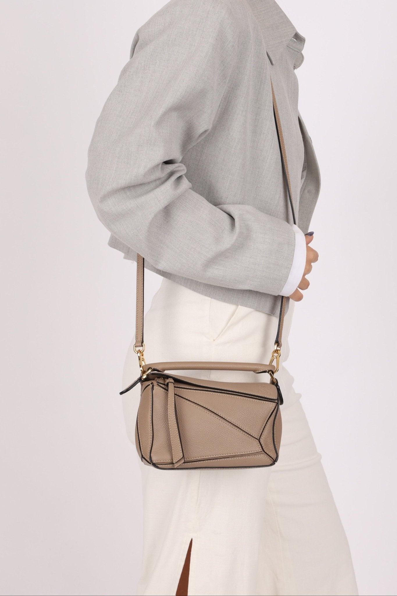 Loewe Taupe Mini Puzzle - FashioNica