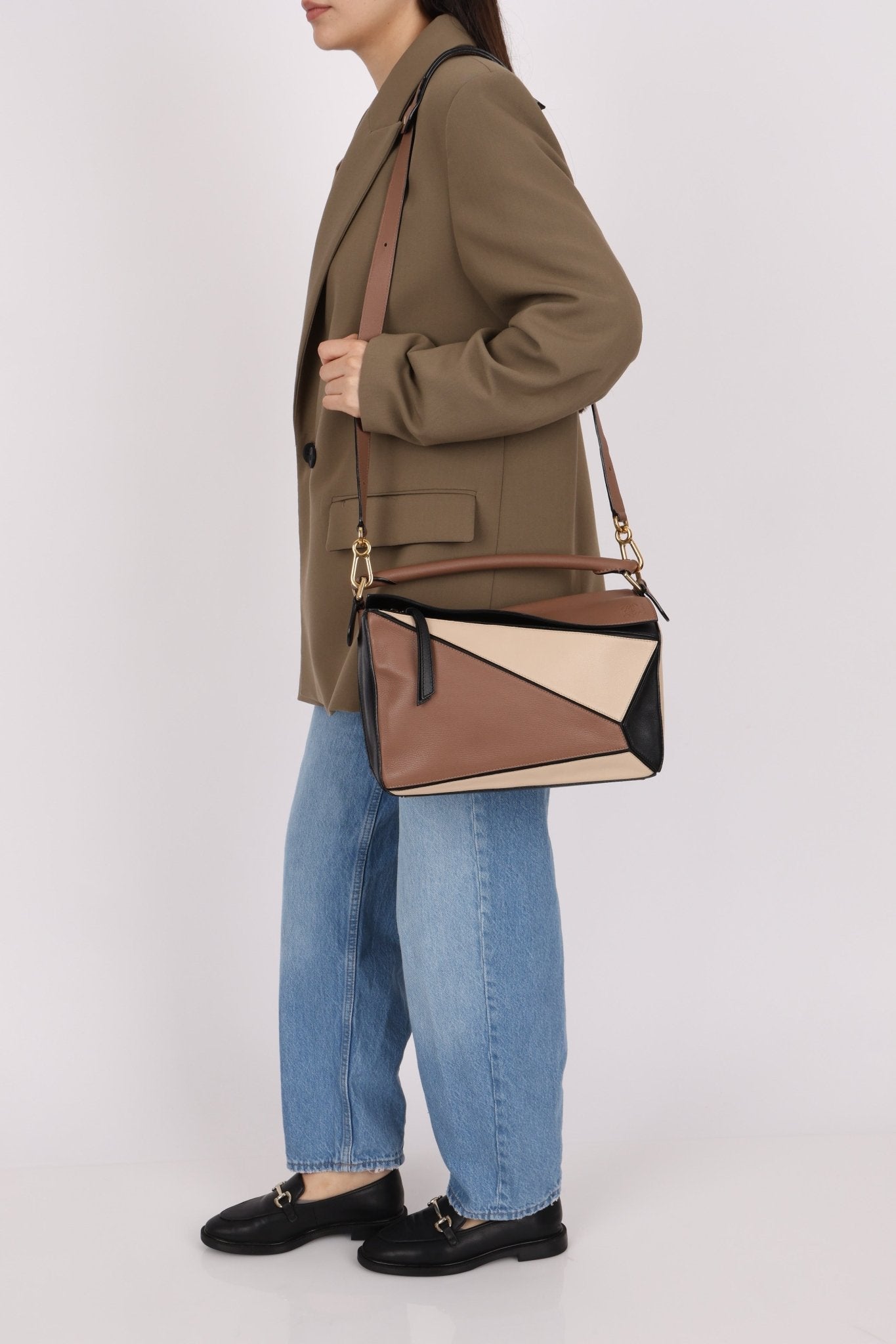 Loewe Tricolor Medium Puzzle - FashioNica