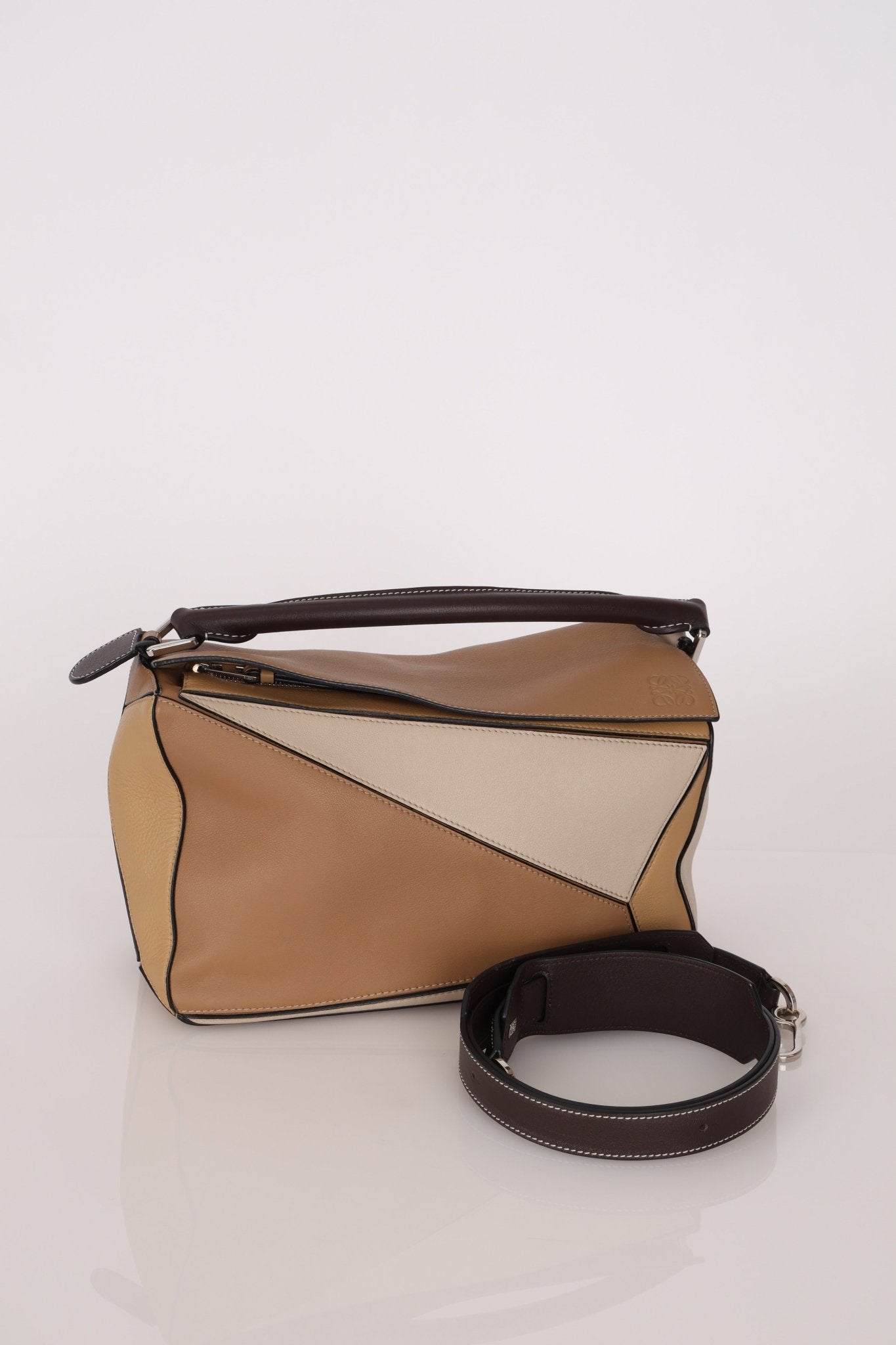 Loewe Tricolor Medium Puzzle Bag - FashioNica
