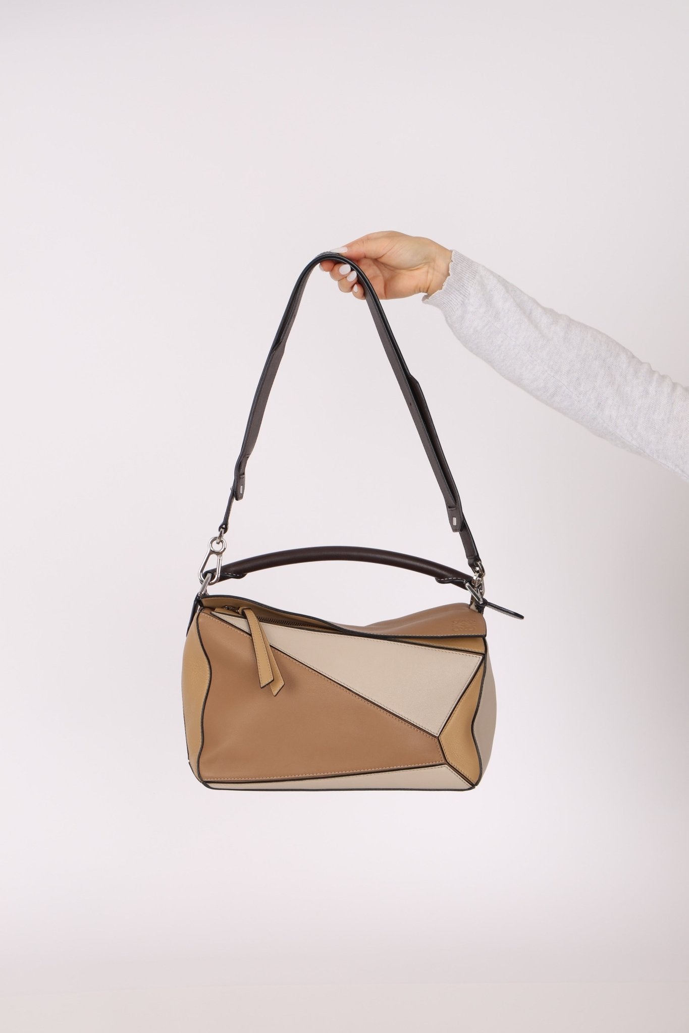 Loewe Tricolor Medium Puzzle Bag - FashioNica