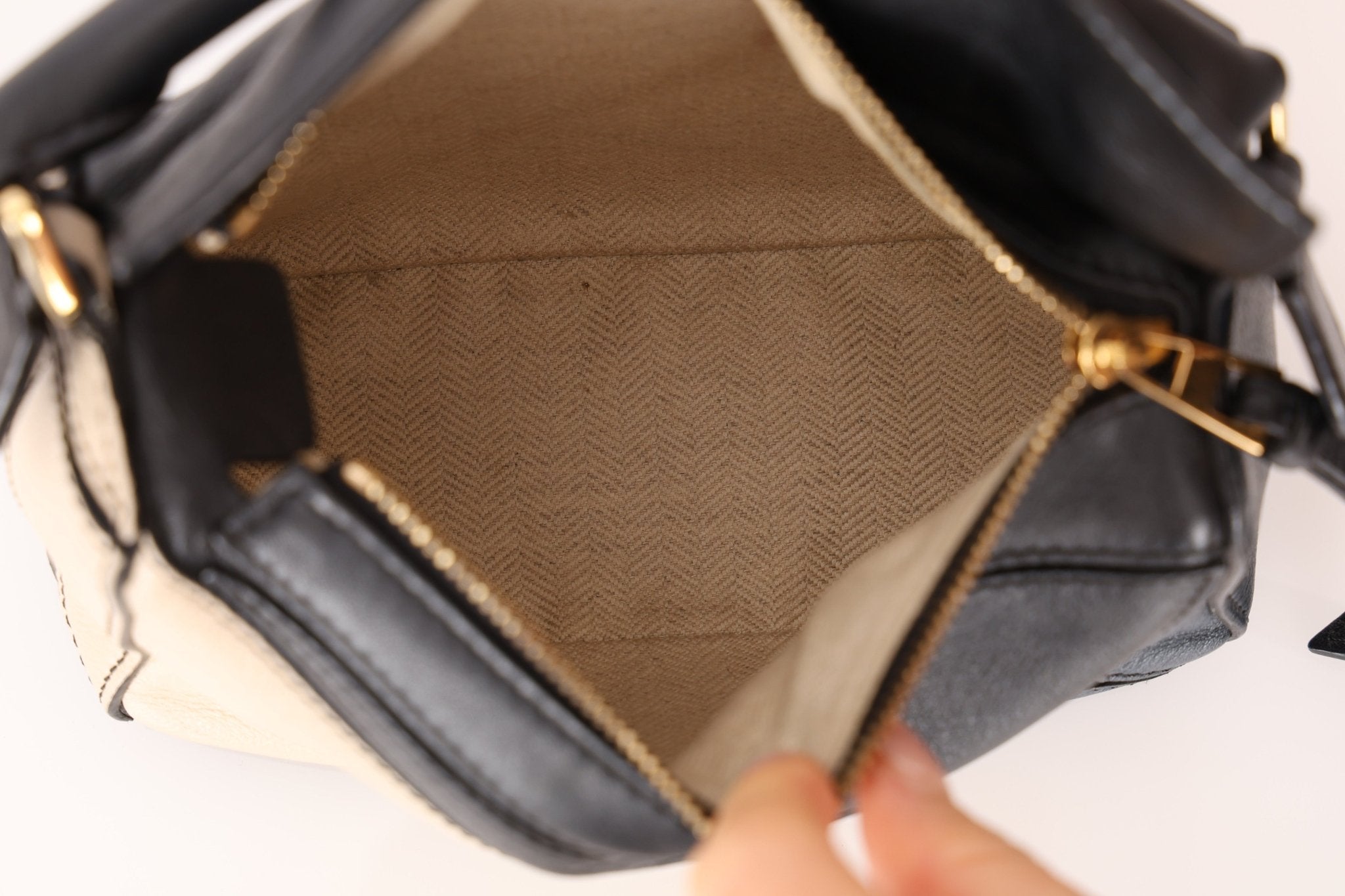 Loewe Tricolor Puzzle Mini Bag - FashioNica