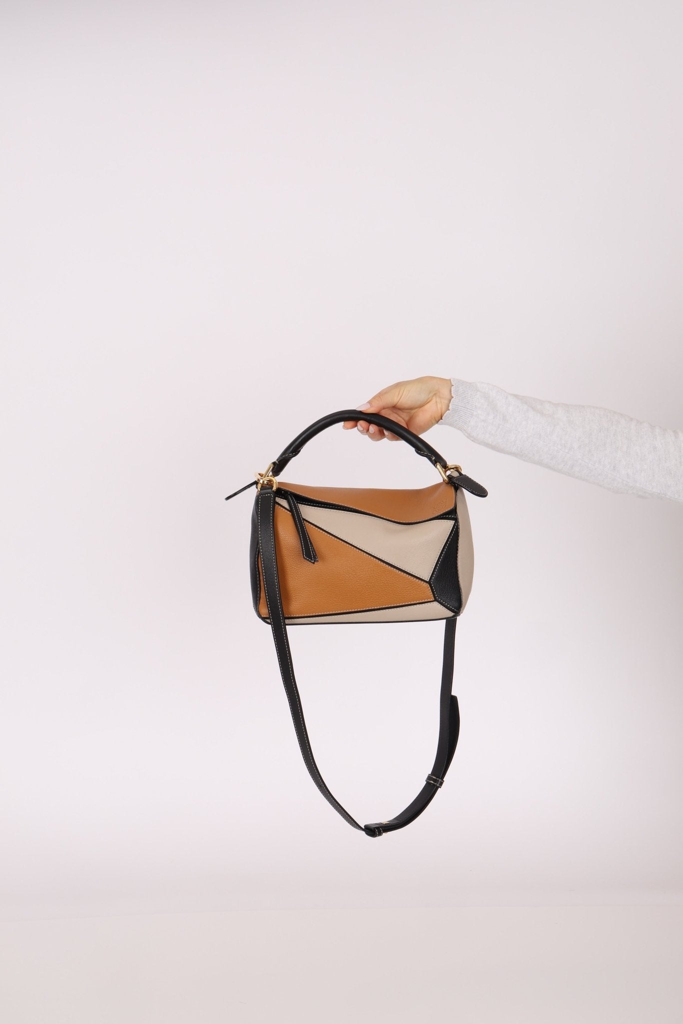 Loewe Tricolor Small Puzzle - FashioNica