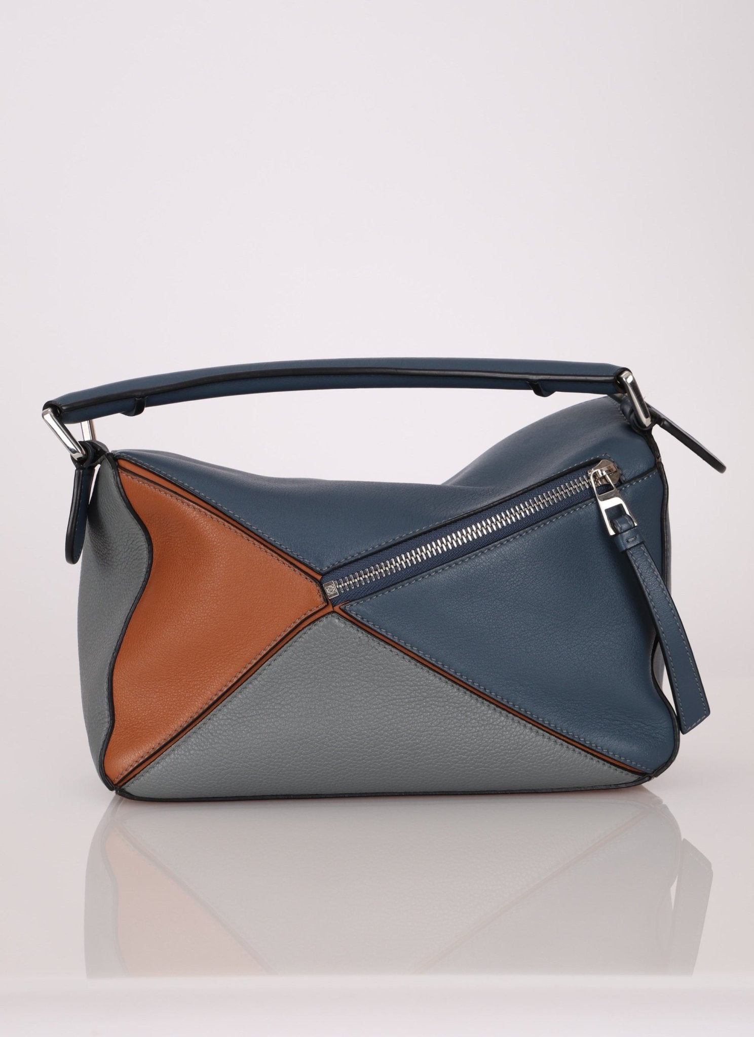 Loewe Tricolor Small Puzzle - FashioNica