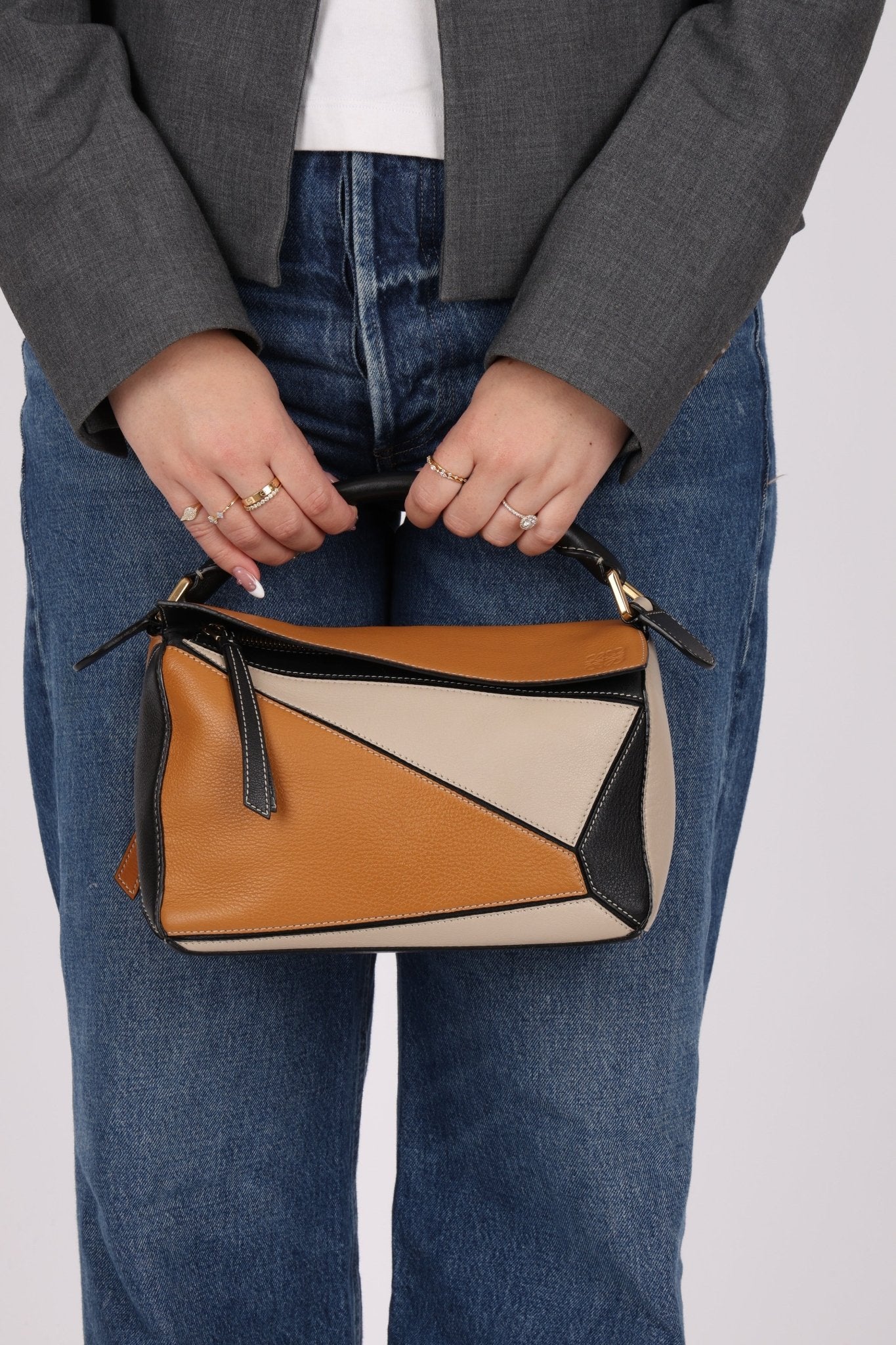 Loewe Tricolor Small Puzzle - FashioNica