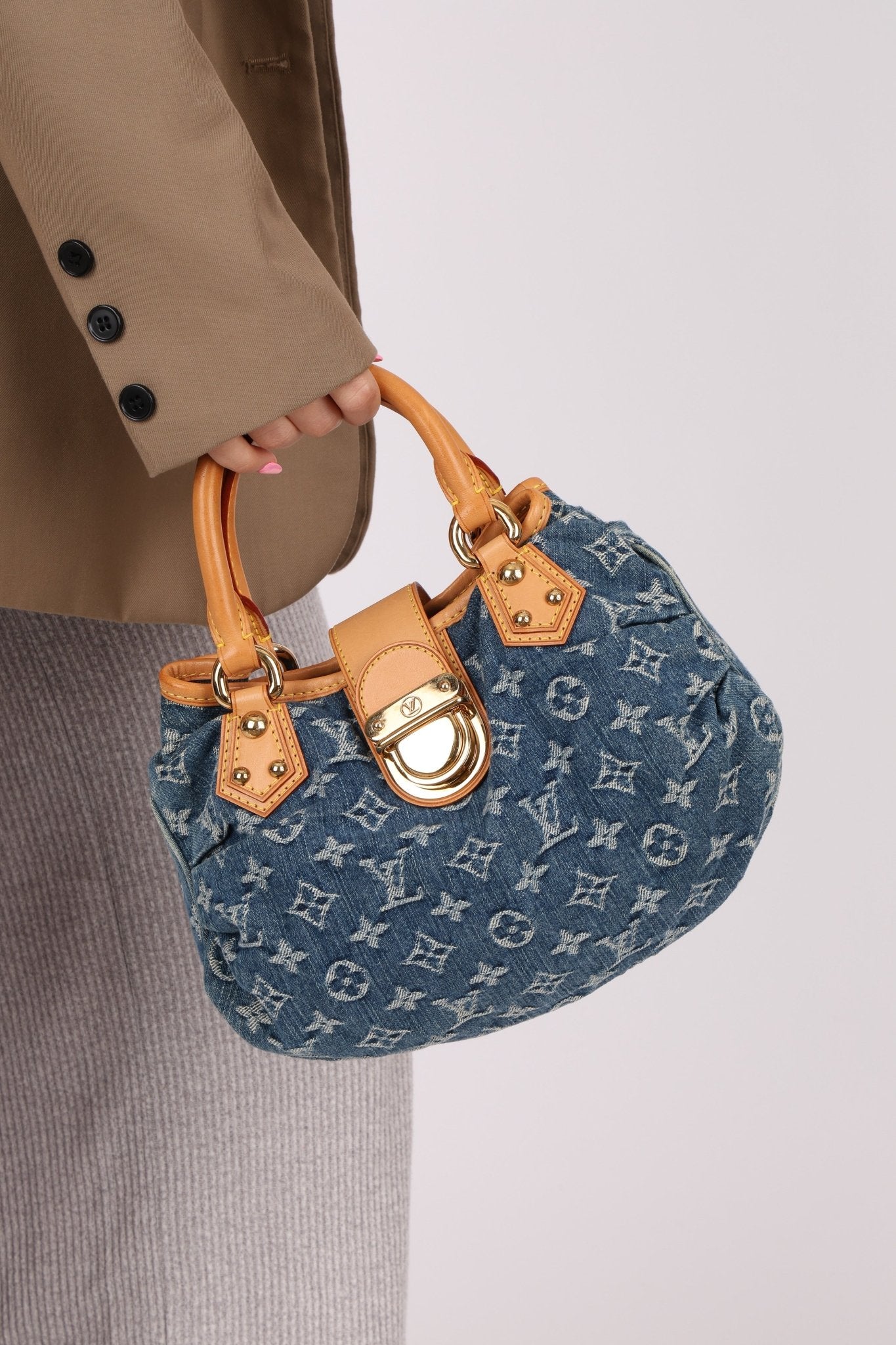 Louis Vuitton 2005 Monogram Denim Pleaty - FashioNica