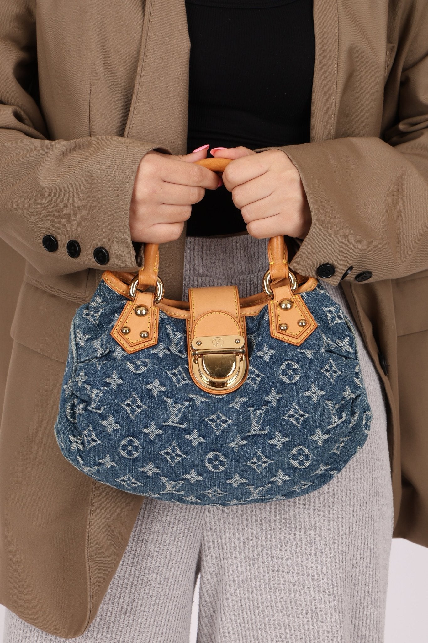 Louis Vuitton 2005 Monogram Denim Pleaty - FashioNica