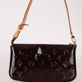 Louis Vuitton 2012 Monogram Amarante Vernis Pochette - FashioNica
