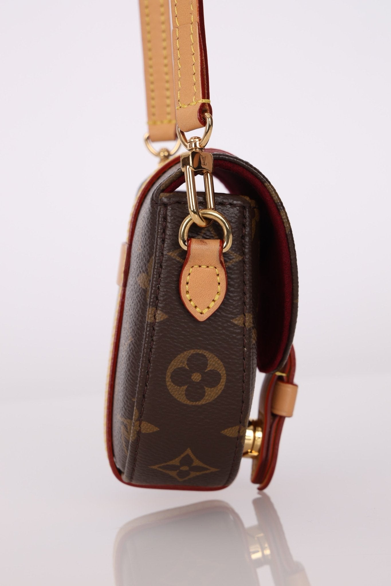 Louis Vuitton 2023 Monogram Micro Chantilly - FashioNica