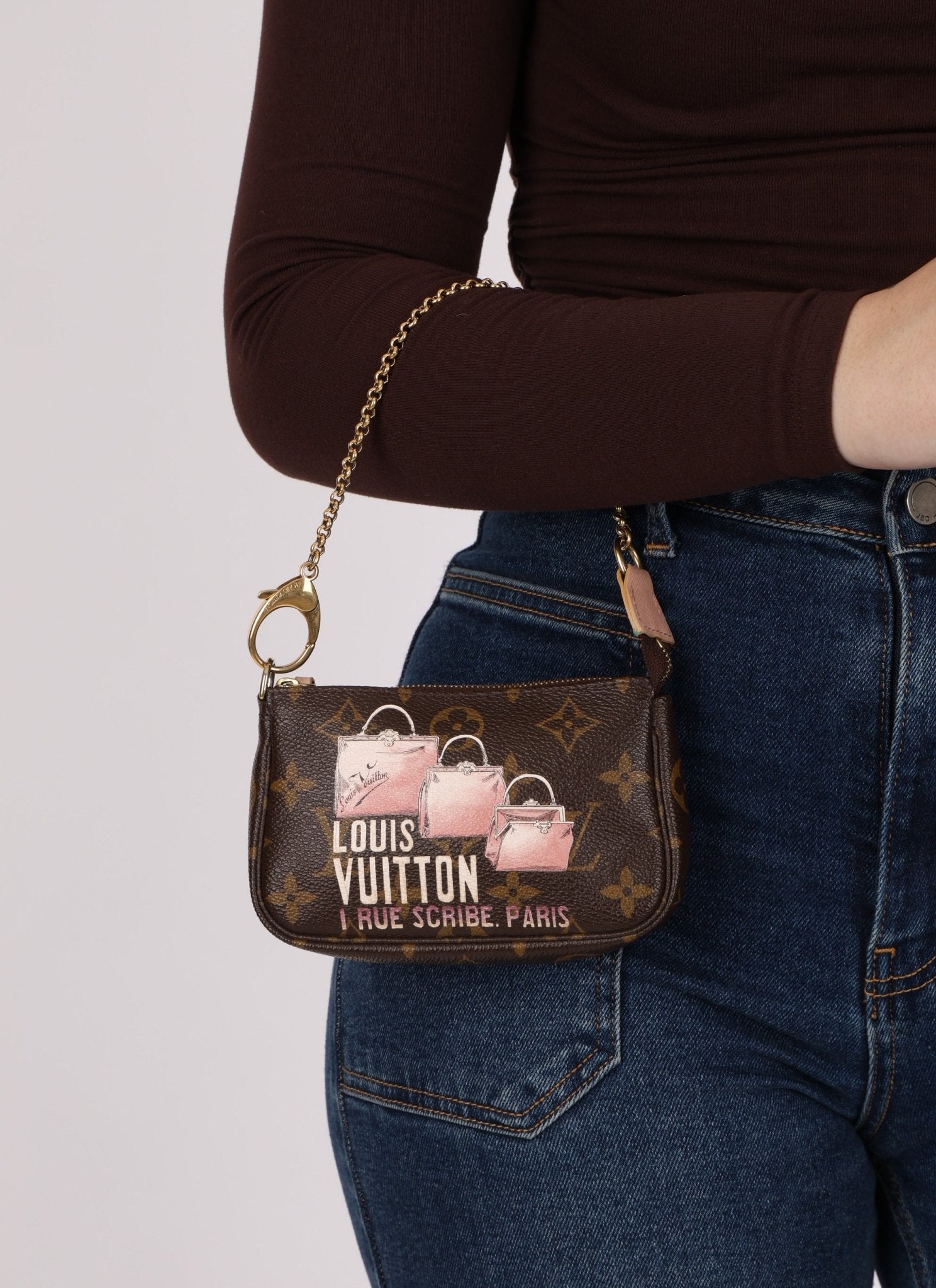 Louis Vuitton Affiche Mini Pochette - FashioNica