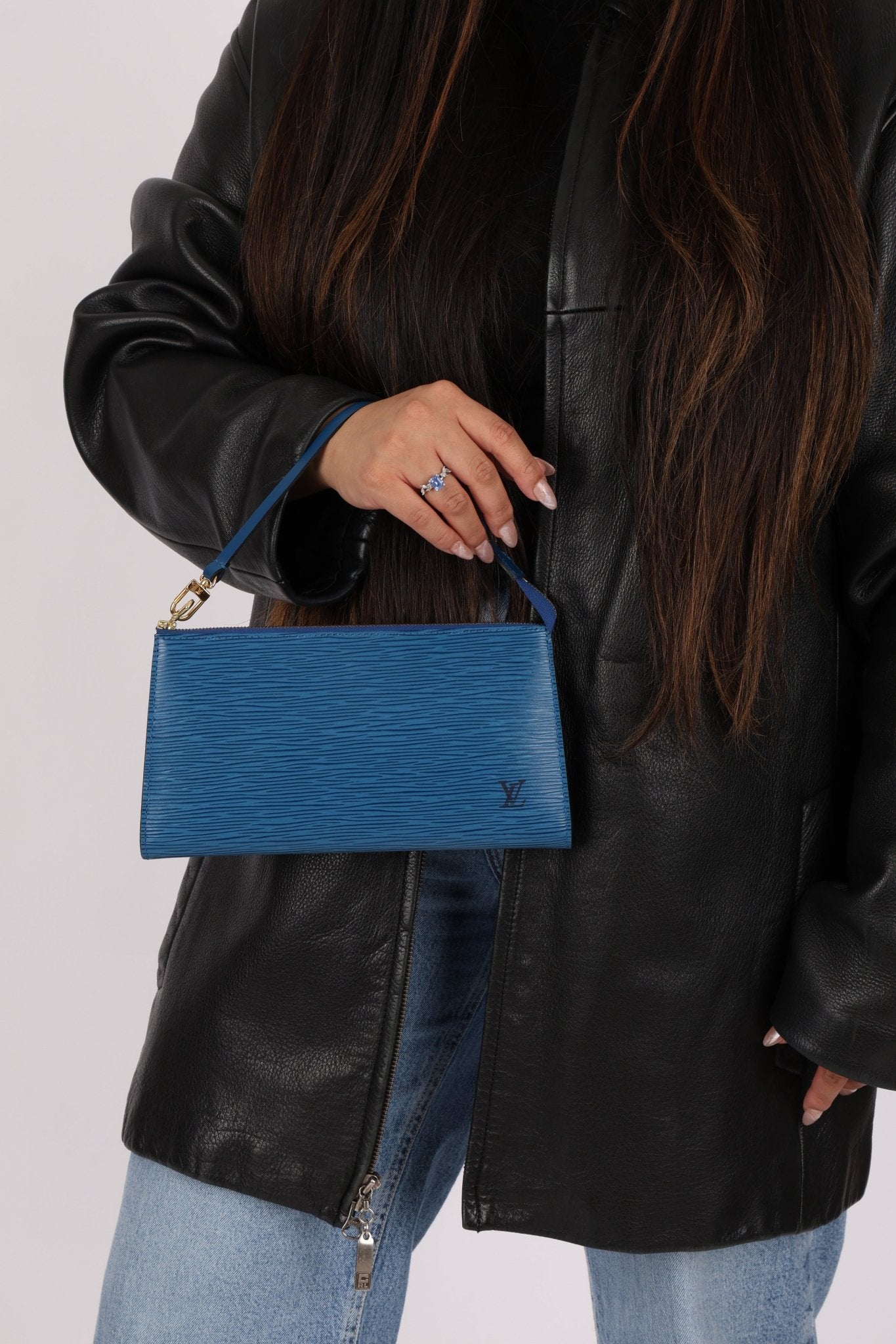 Louis Vuitton Blue Epi Leather Pochette - FashioNica