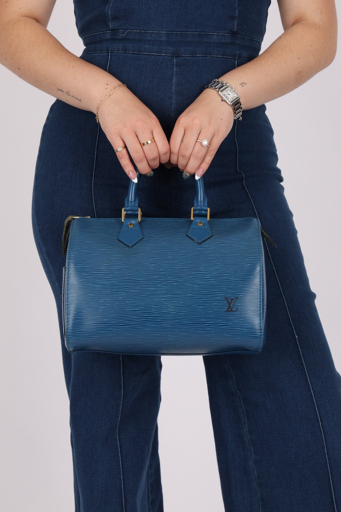 Louis Vuitton Blue Epi Speedy 30 - FashioNica