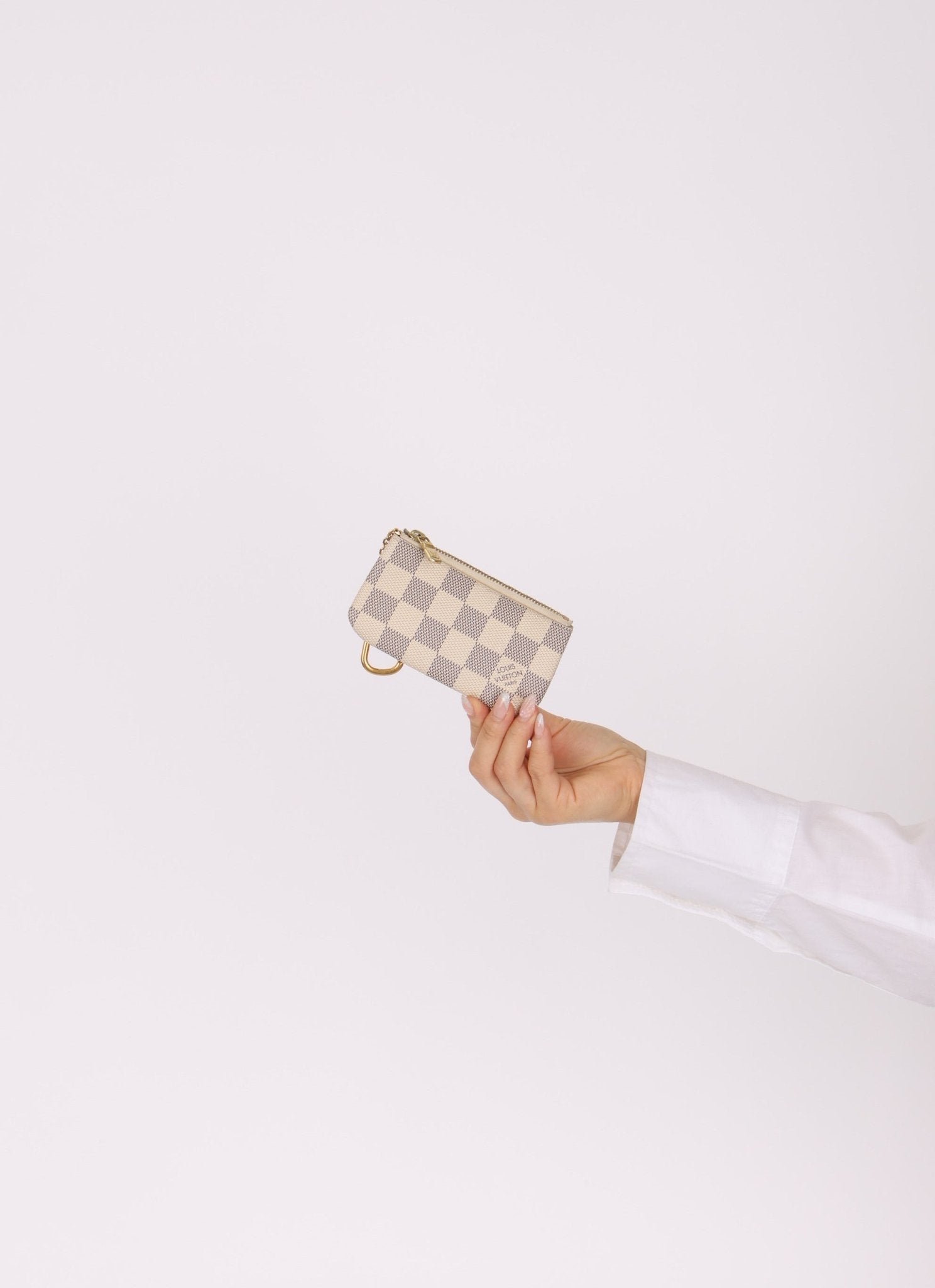 Louis Vuitton Damier Azur Key Pouch - FashioNica