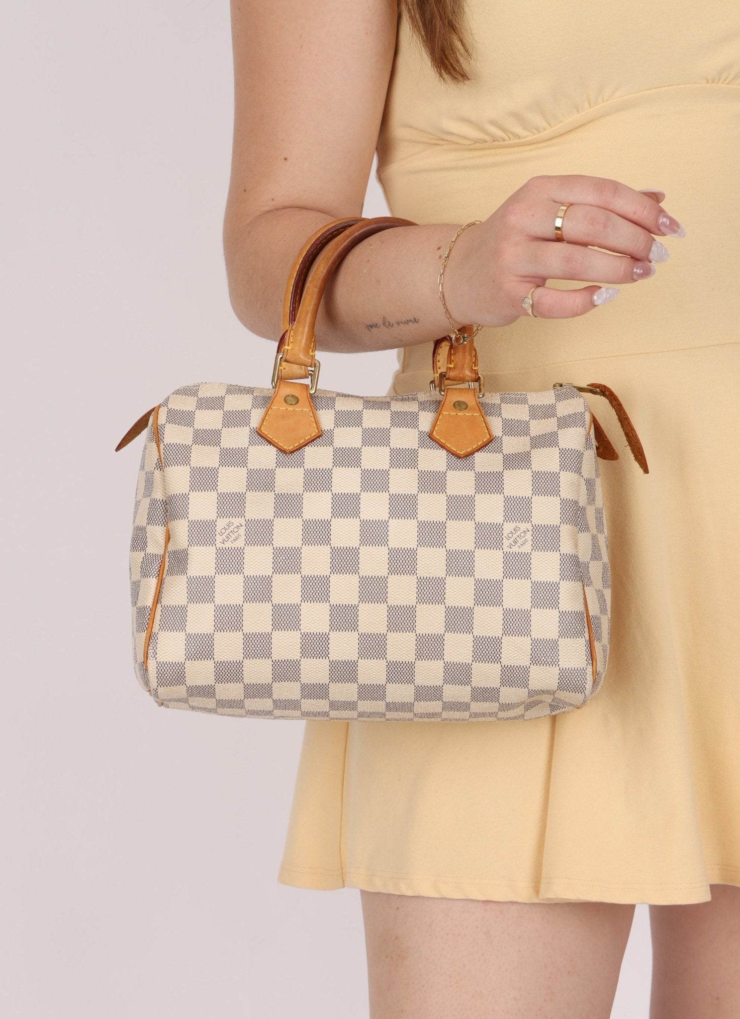 Louis Vuitton Damier Azur Speedy 25 - FashioNica
