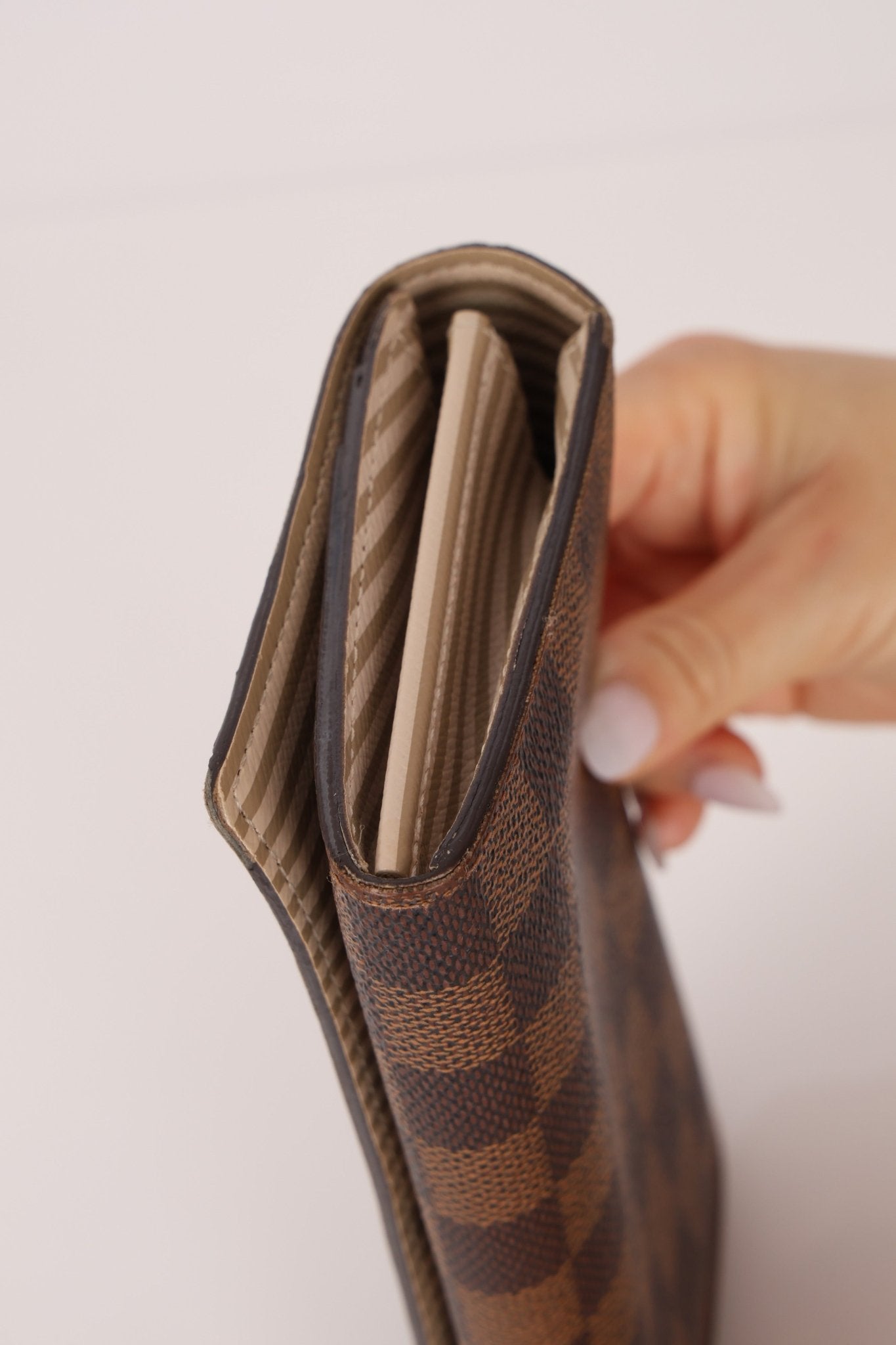 Louis Vuitton Damier Ebene Trunk Portefeuille Sarah Folded Wallet - FashioNica