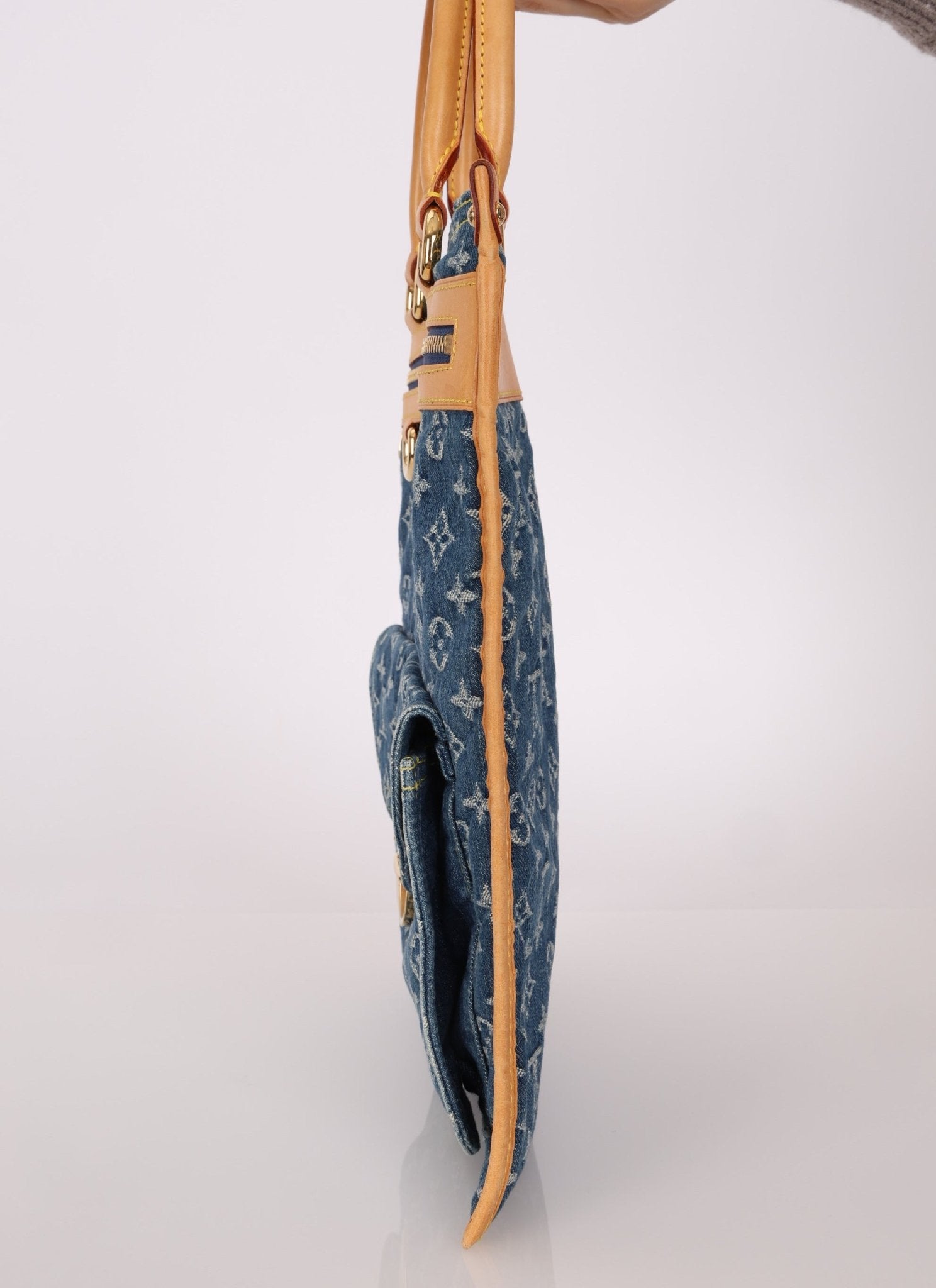 Louis Vuitton Denim Monogram Sac Plat - FashioNica