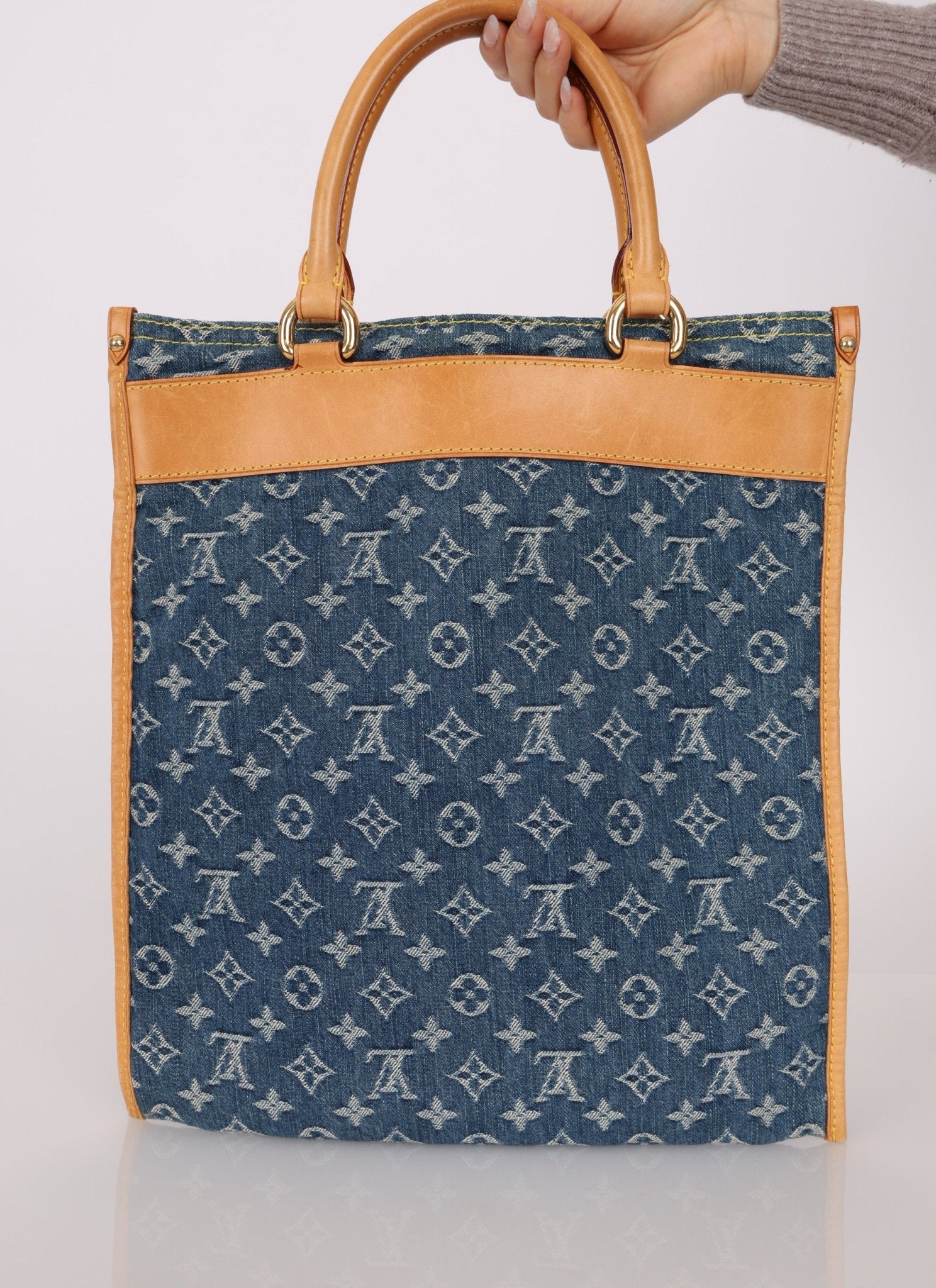 Louis Vuitton Denim Monogram Sac Plat - FashioNica