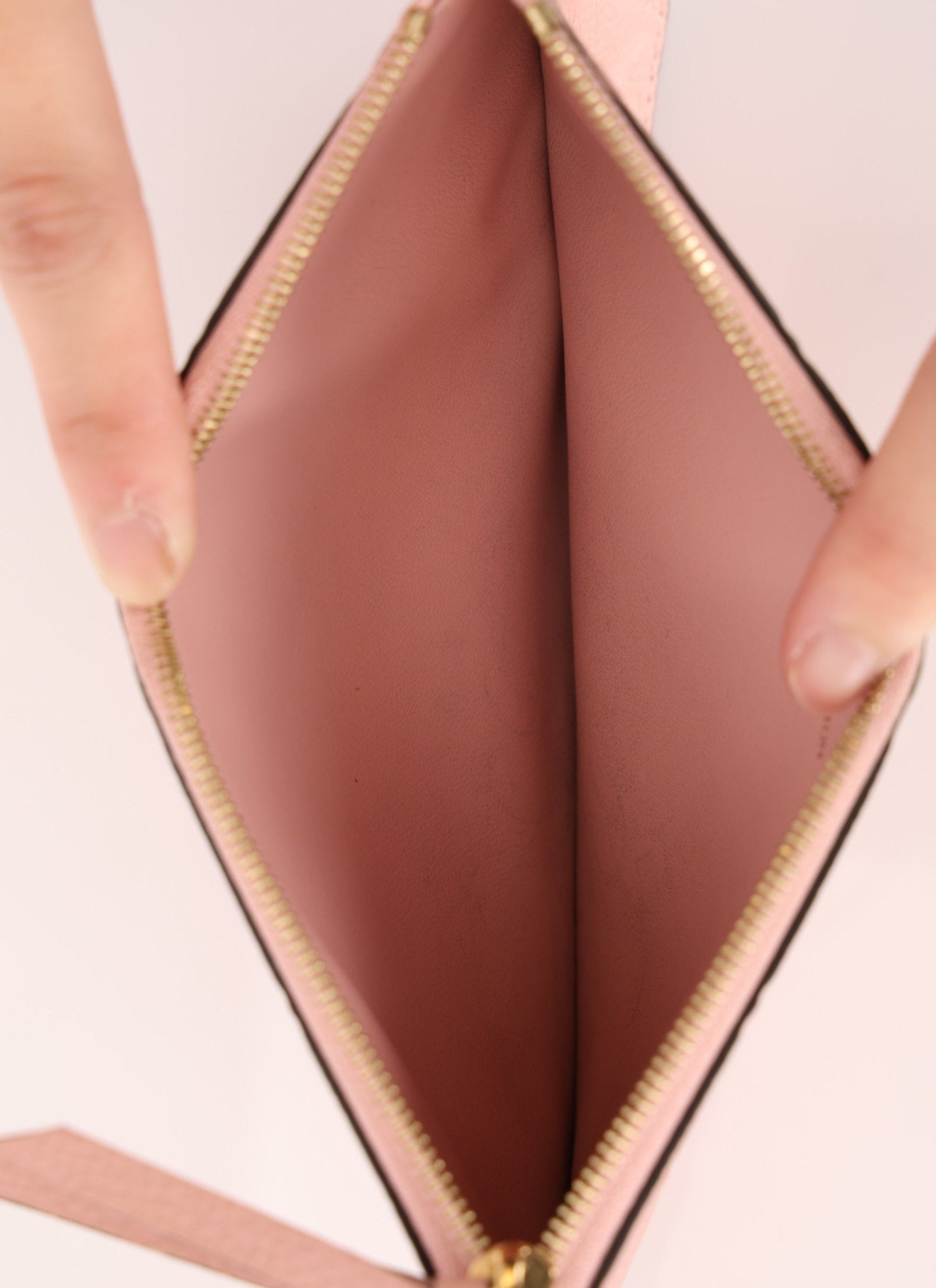 Louis Vuitton Empreinte Felicie Pochette - FashioNica