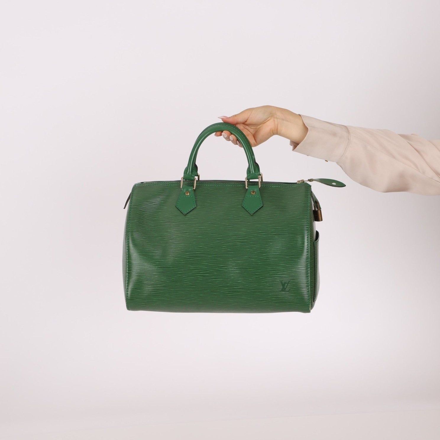 Louis Vuitton Green Epi Speedy 30 - FashioNica