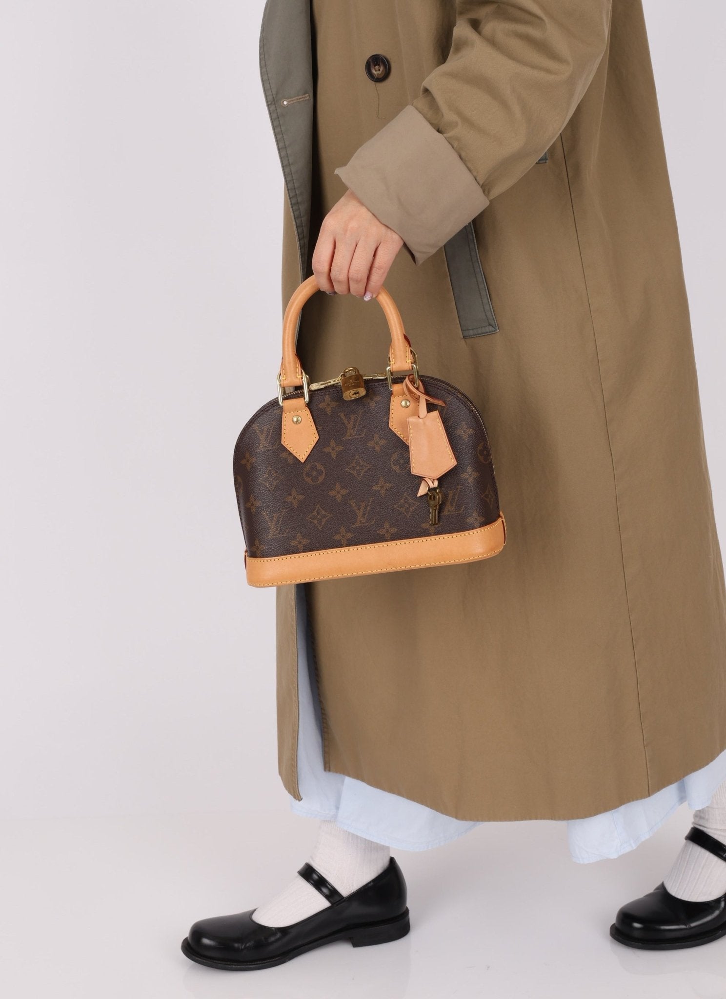 Louis Vuitton Monogram Alma BB Bag - FashioNica