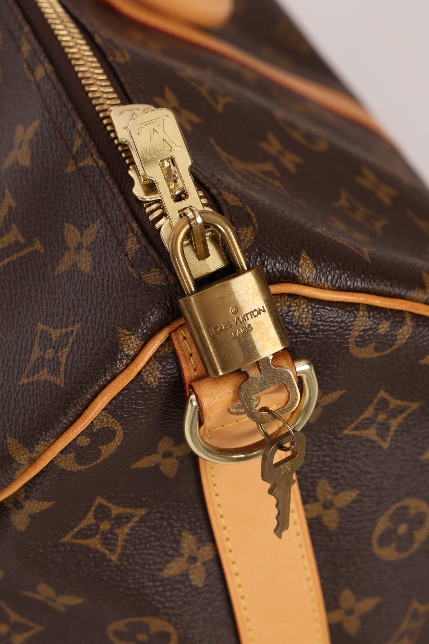 Louis Vuitton Monogram Bandouliere Keepall 50 - FashioNica